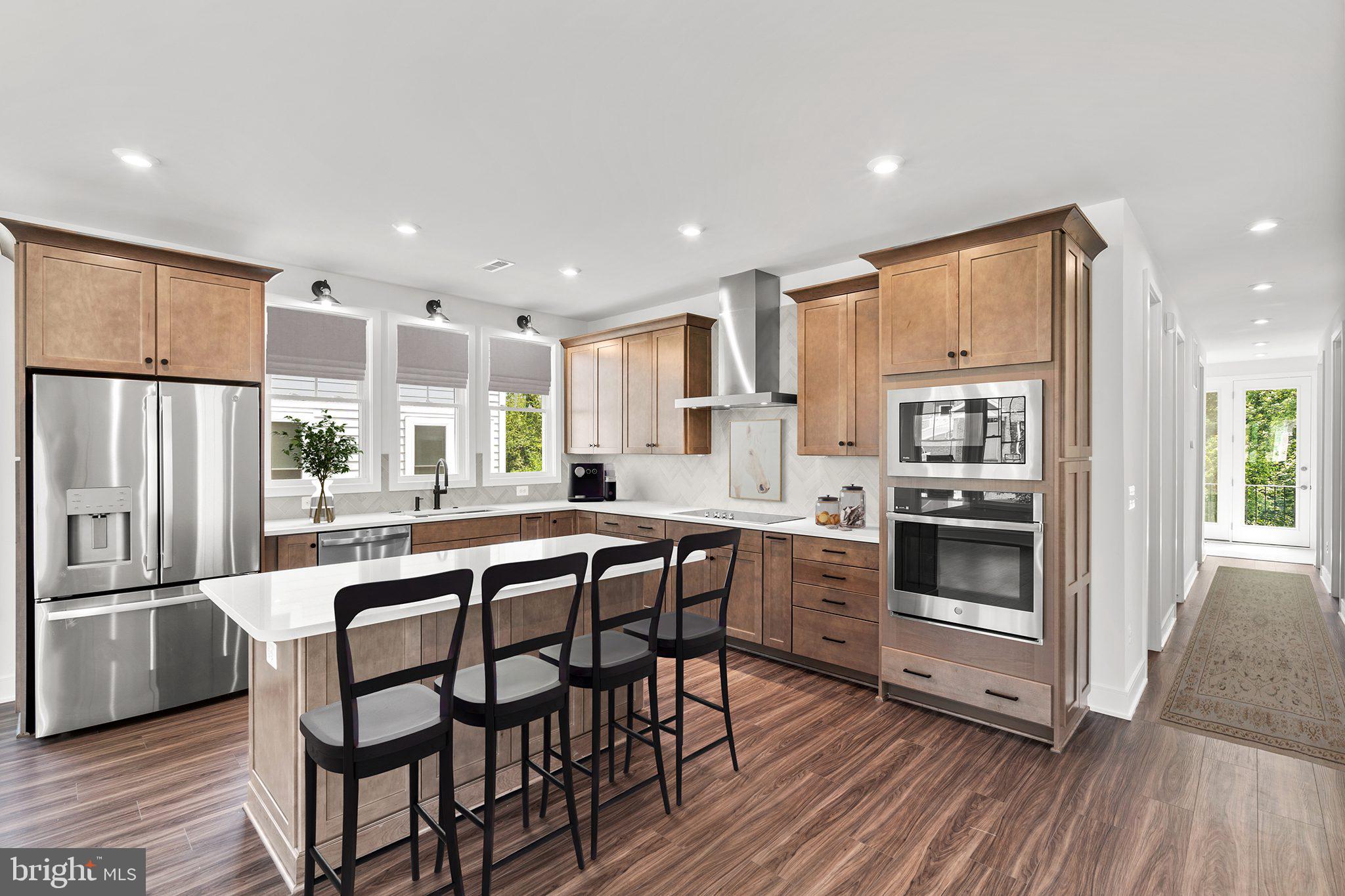 1011 CAPTAIN RICHARDS COURT