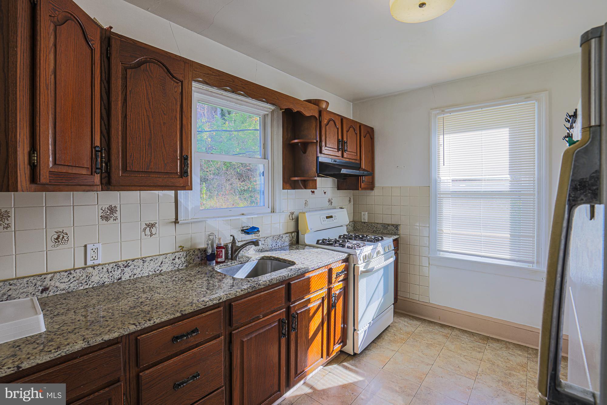 HALETHORPE - Residential