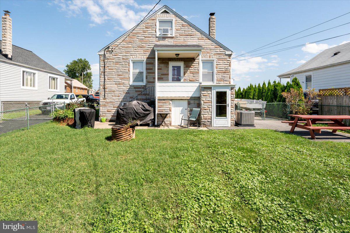 HARBOR VIEW - Residential