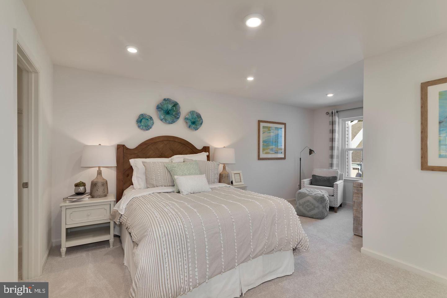 PERRY HALL - Residential