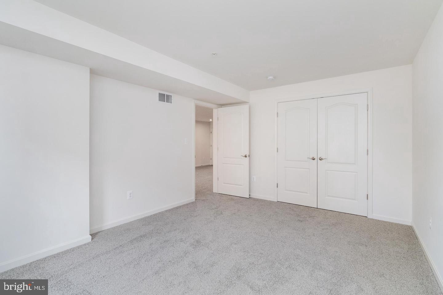 PERRY HALL - Residential