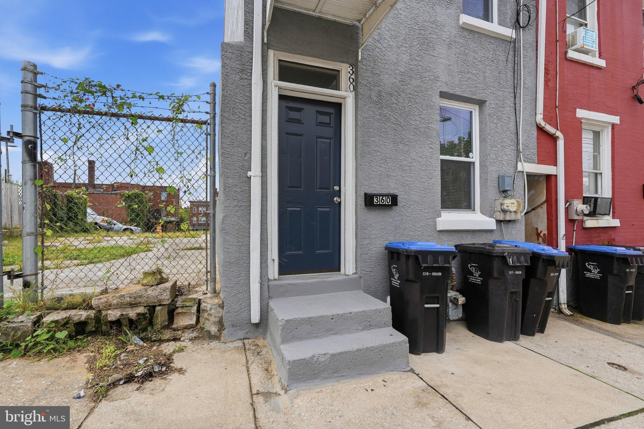 360 E PENN STREET