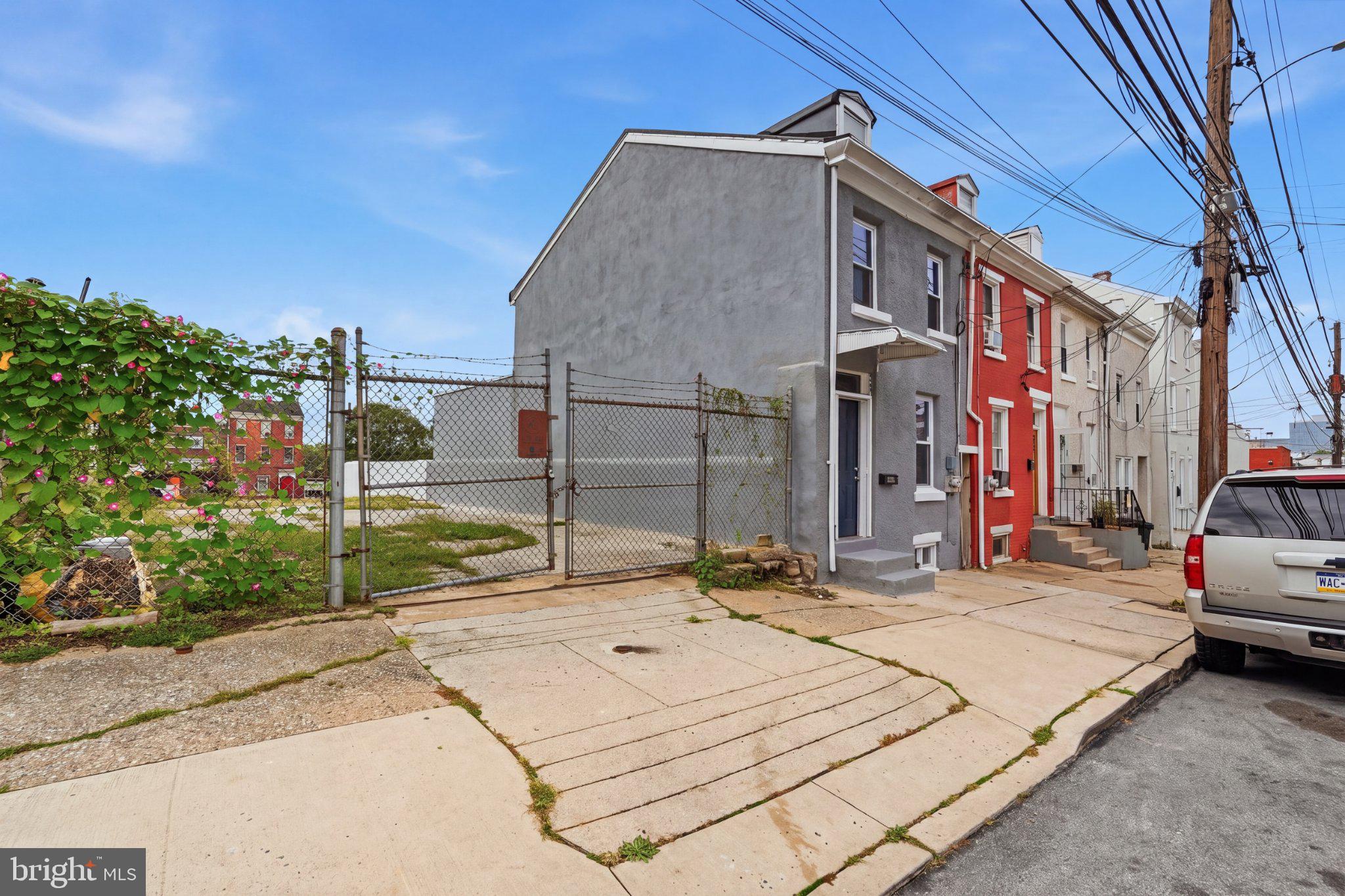 360 E PENN STREET