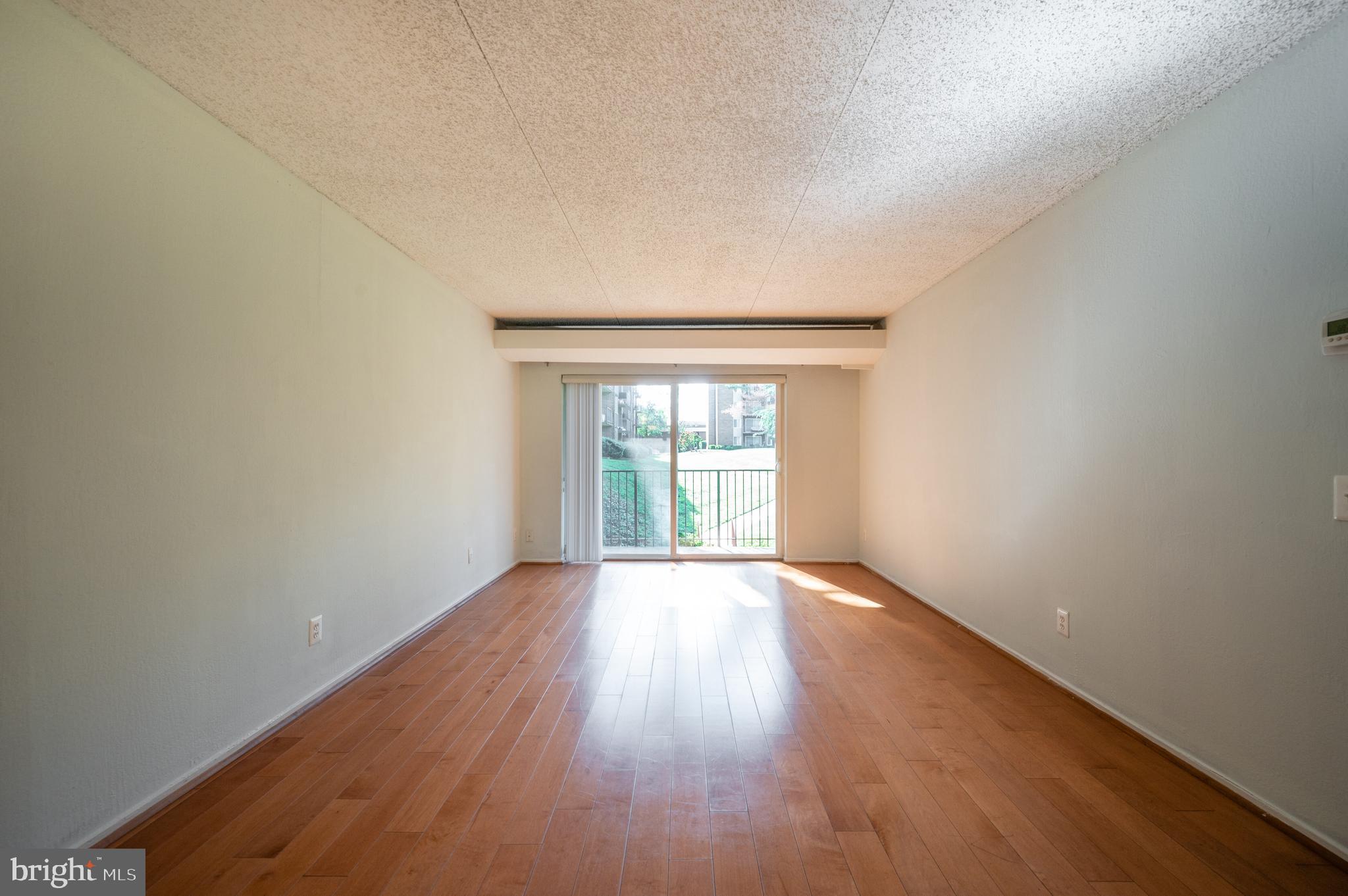 TWENTY-ONE - Residential