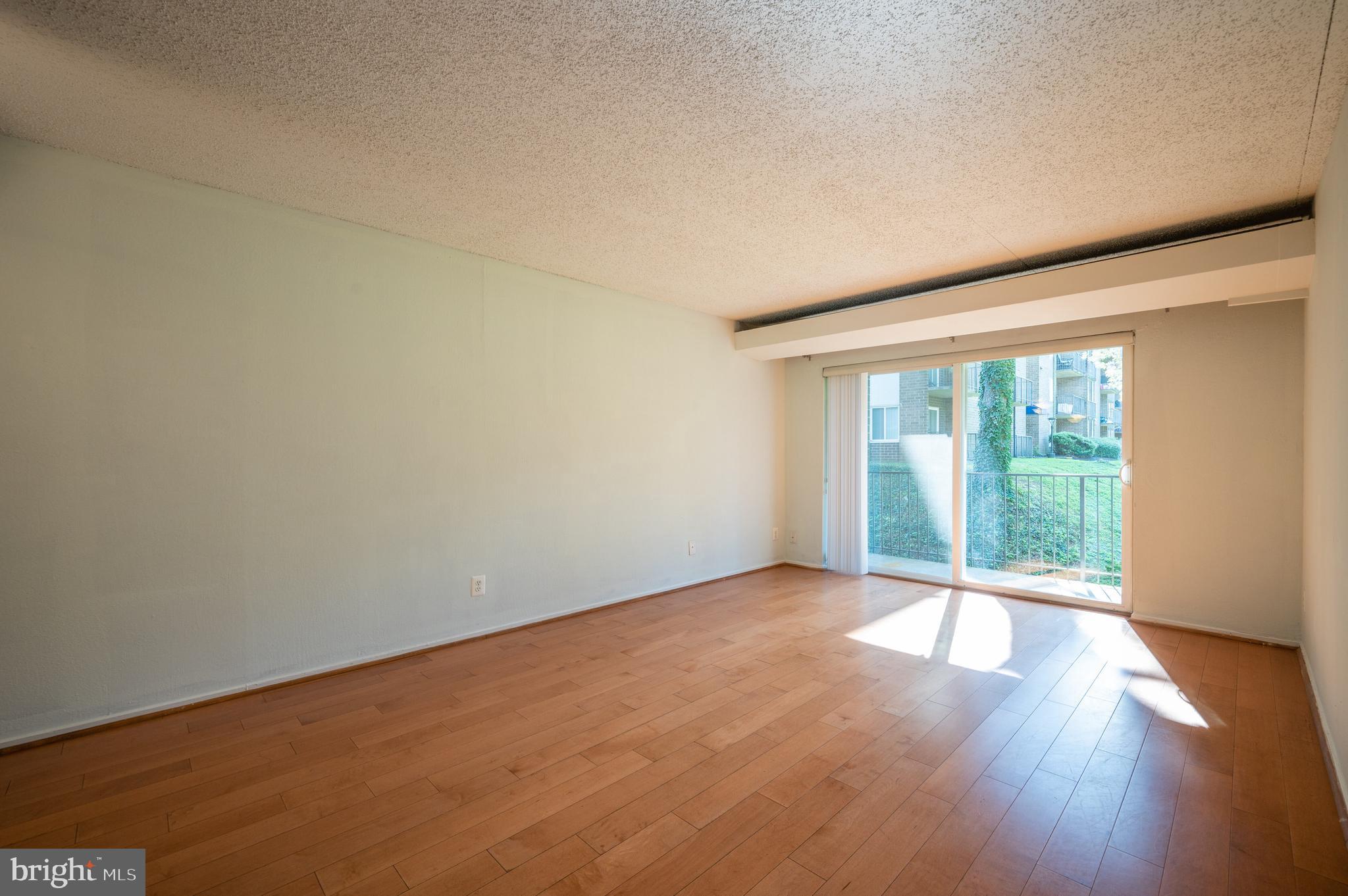 TWENTY-ONE - Residential