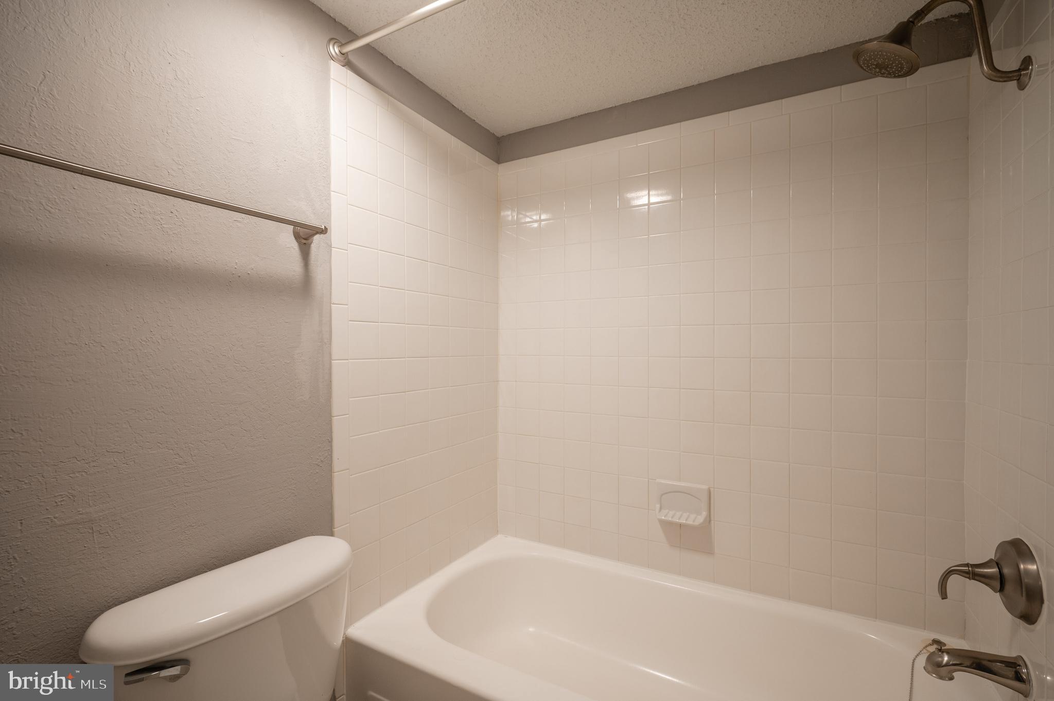 TWENTY-ONE - Residential