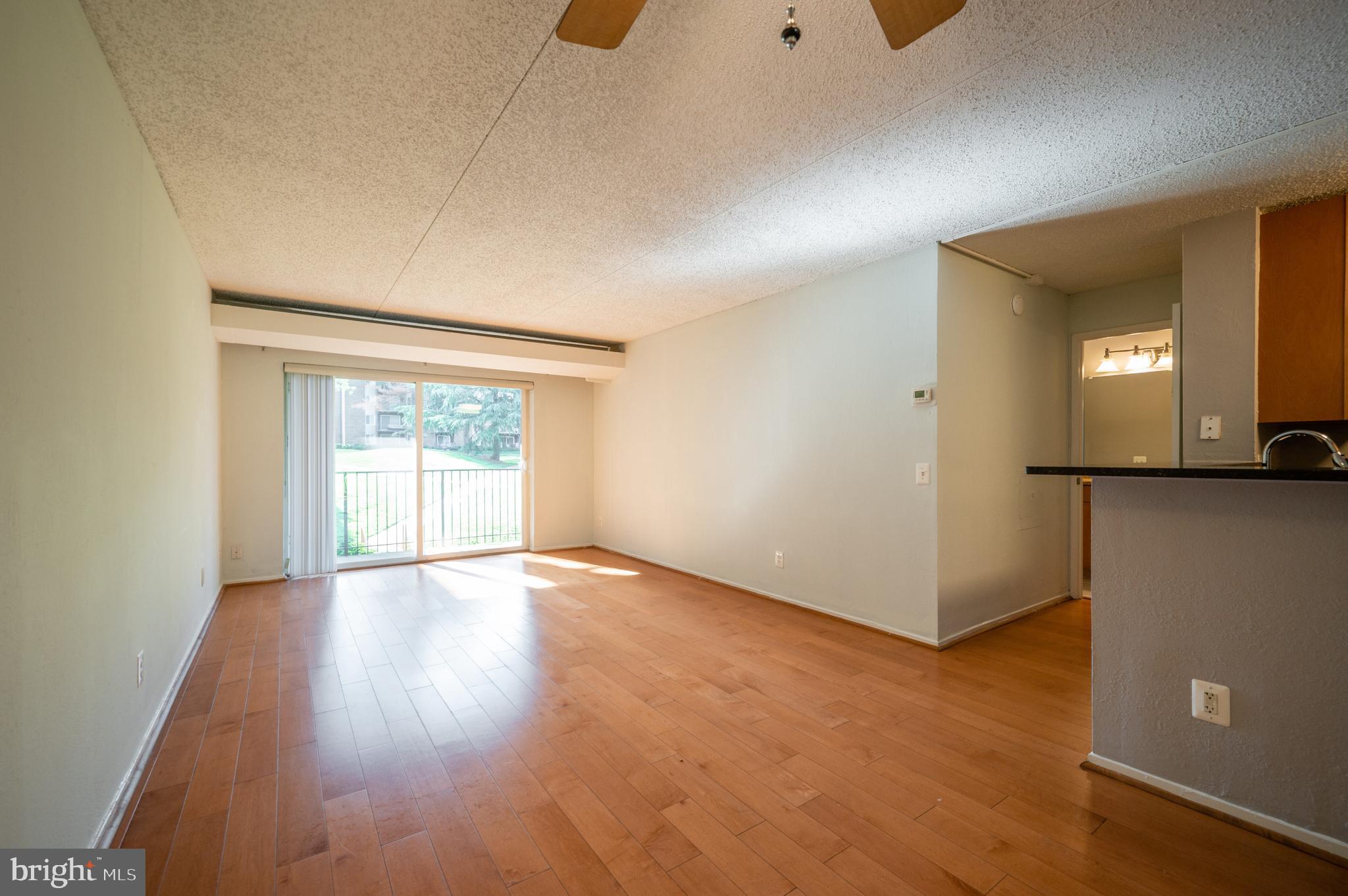 TWENTY-ONE - Residential