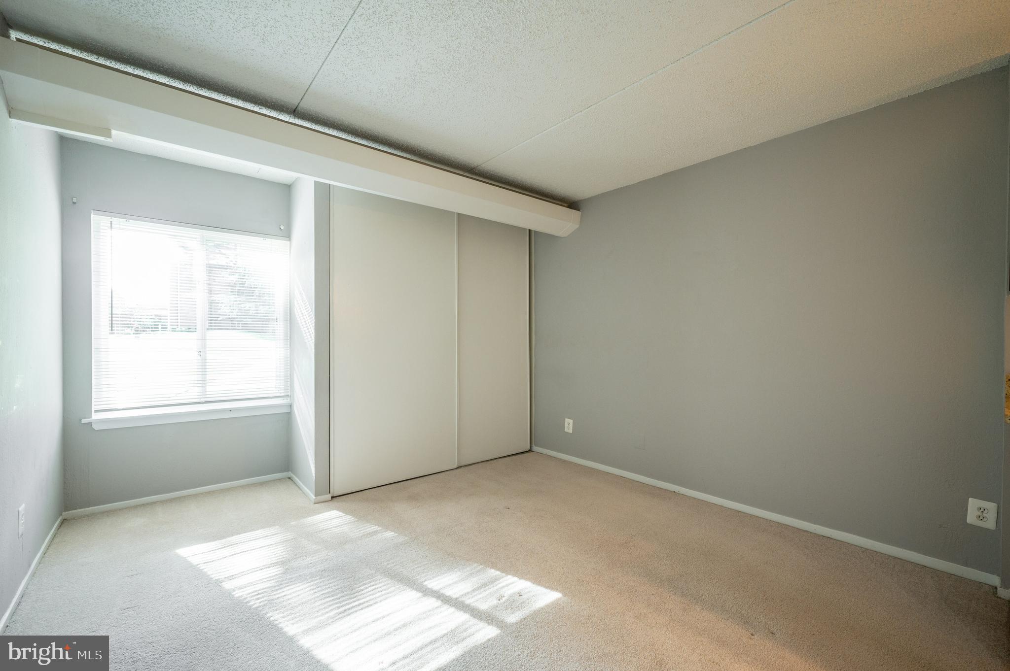 TWENTY-ONE - Residential