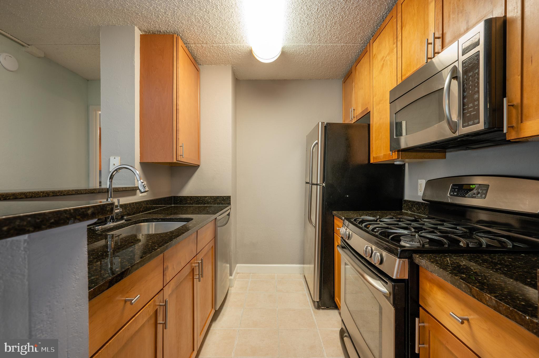 TWENTY-ONE - Residential