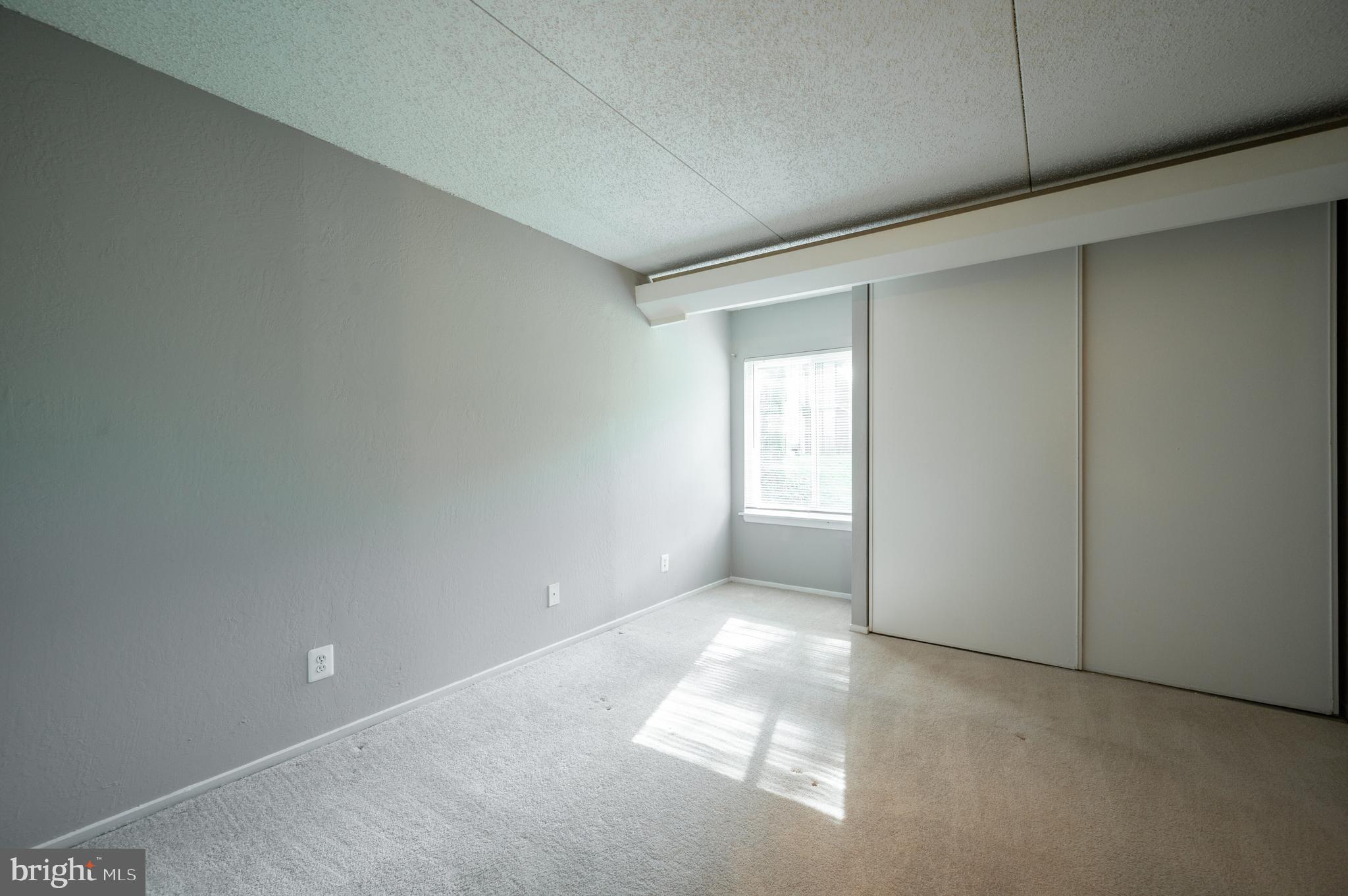 TWENTY-ONE - Residential