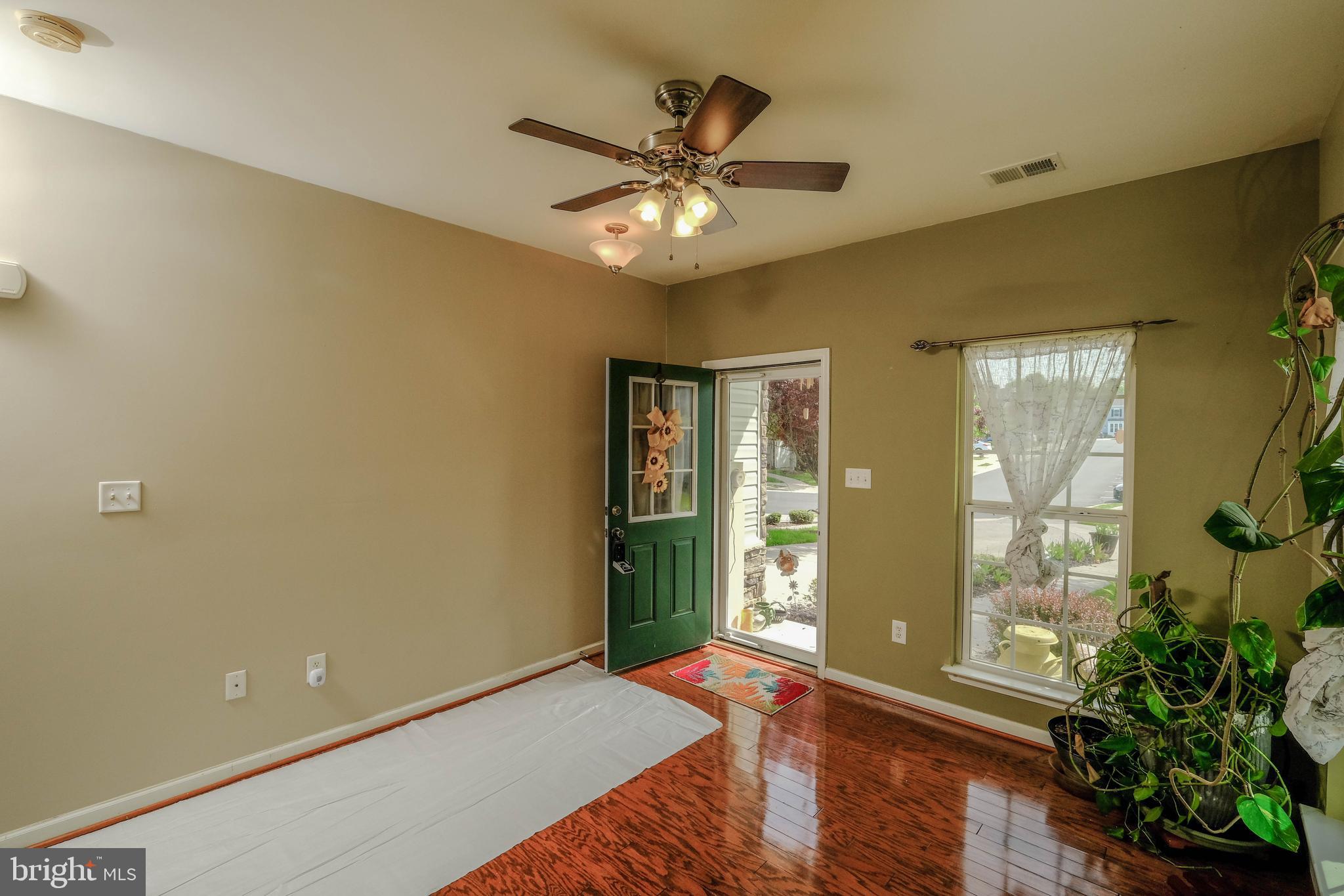 ARCHERS ROCK - Residential