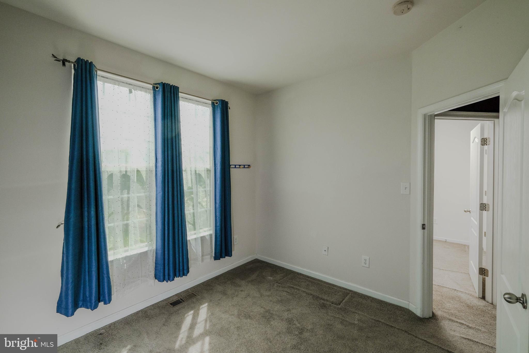 ARCHERS ROCK - Residential