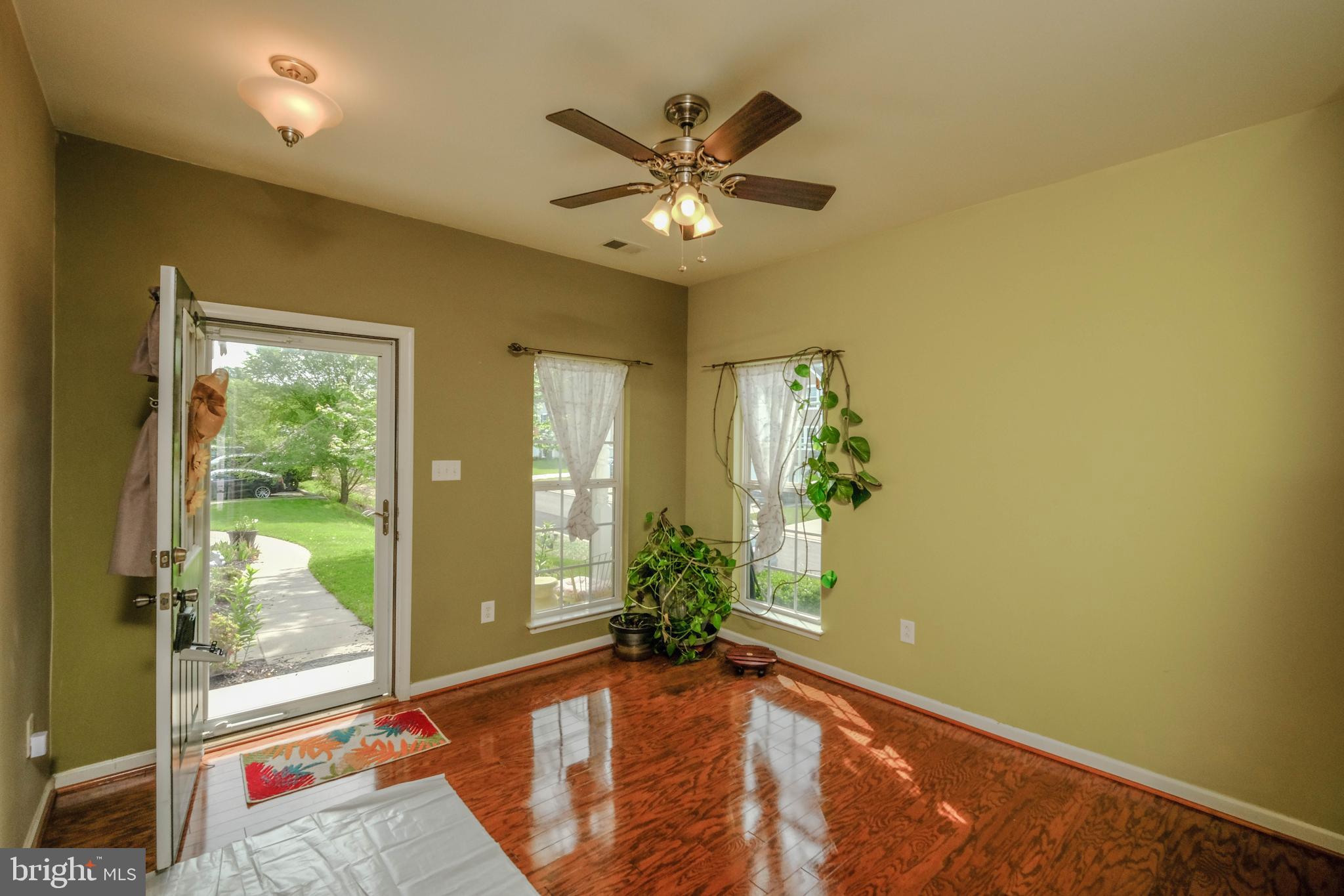 ARCHERS ROCK - Residential