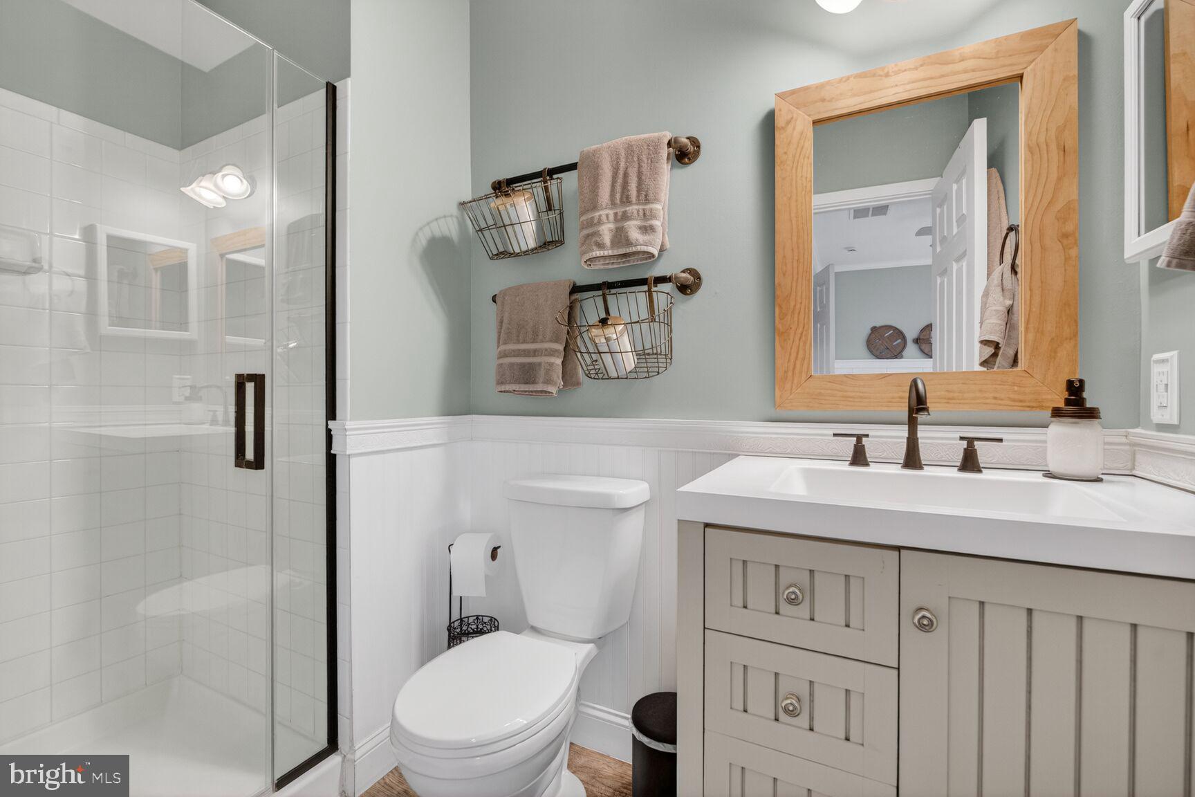 NORTHLAKE - Residential