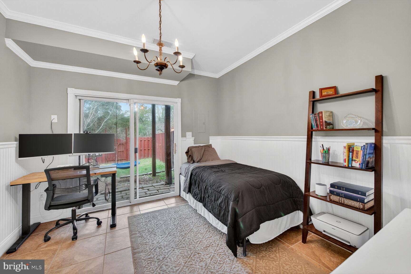 NORTHLAKE - Residential