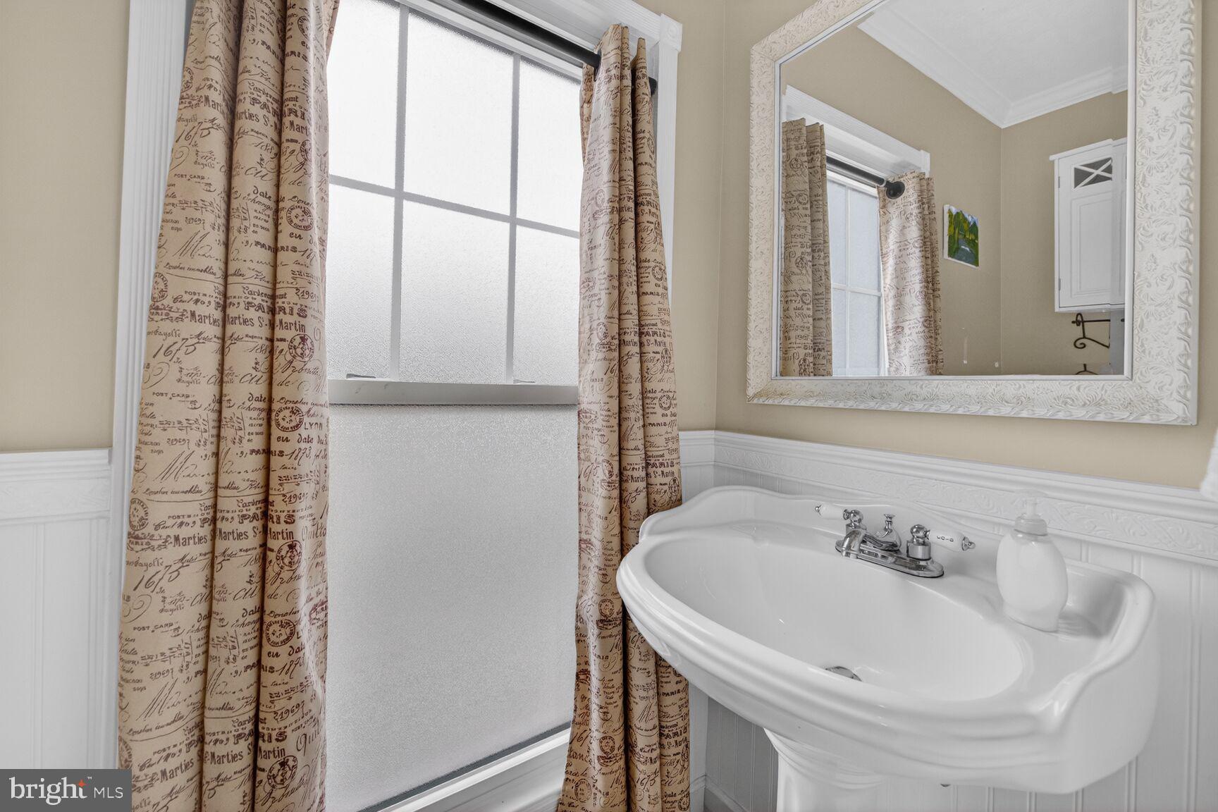 NORTHLAKE - Residential