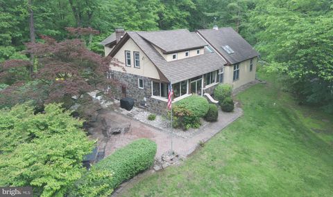 998 PENNS PARK ROAD NEWTOWN PA 18940