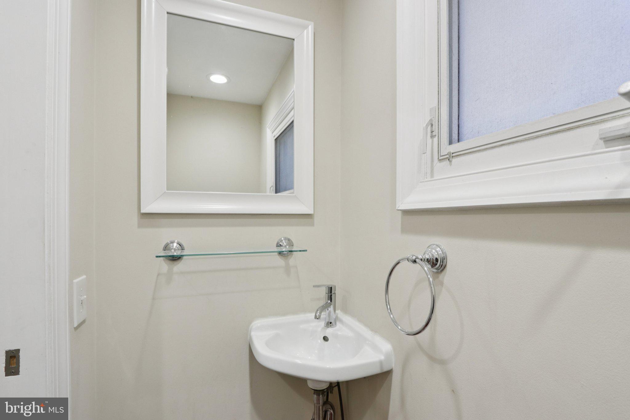 UNIVERSITY CITY - Residential