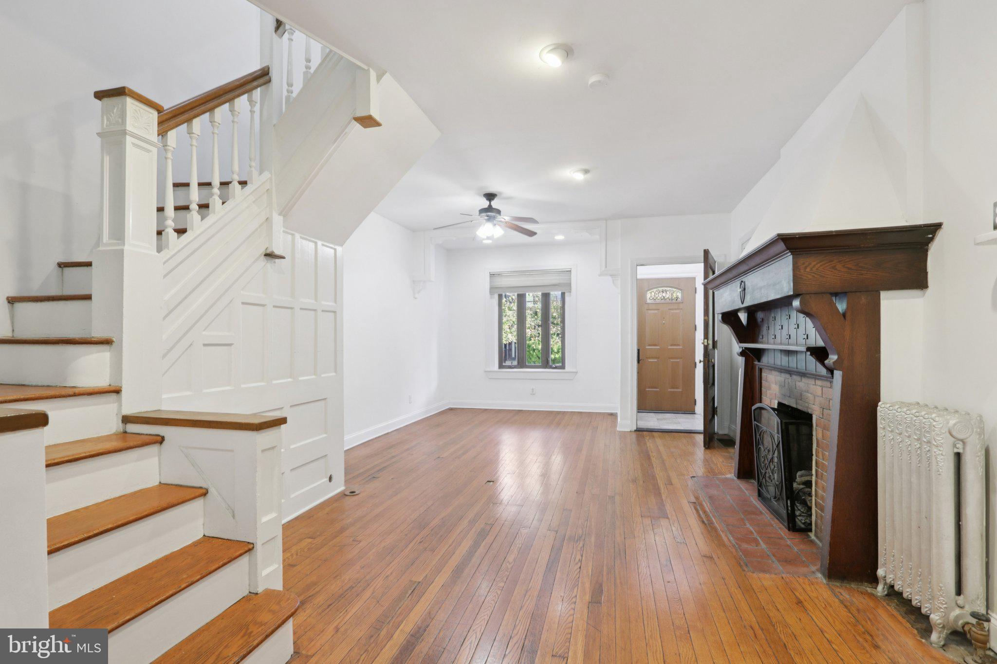 UNIVERSITY CITY - Residential