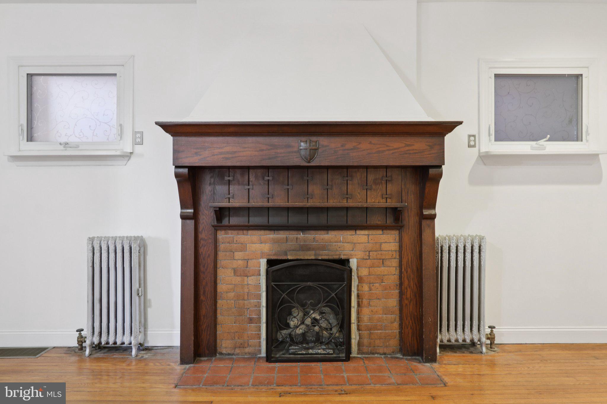 UNIVERSITY CITY - Residential