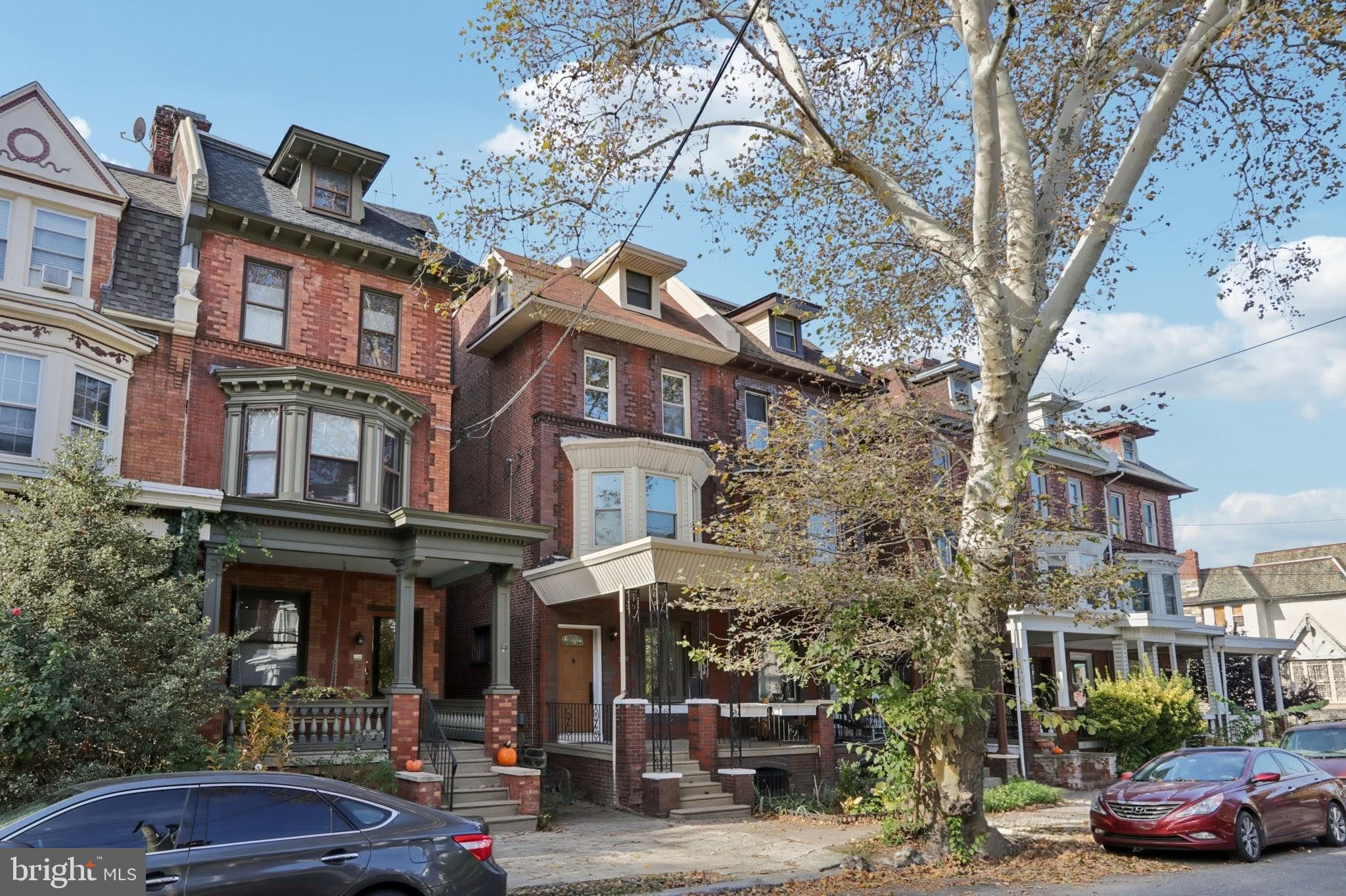 UNIVERSITY CITY - Residential