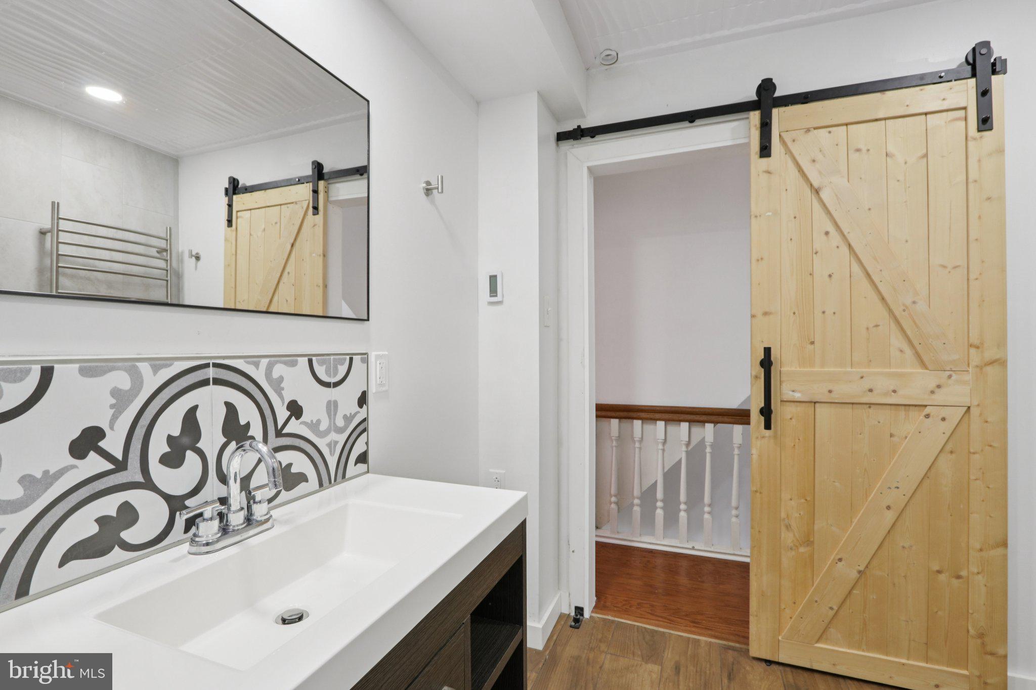 UNIVERSITY CITY - Residential