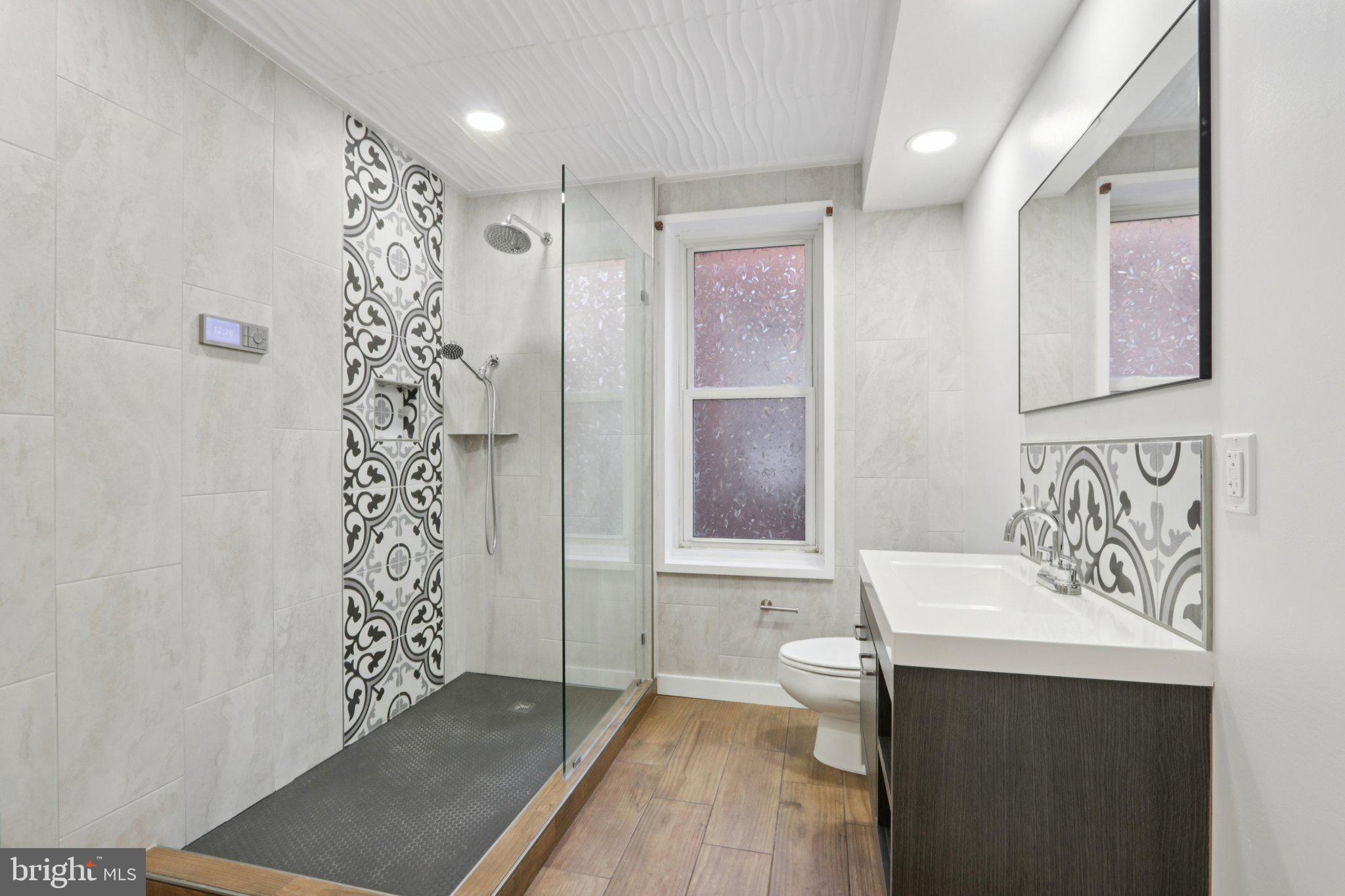 UNIVERSITY CITY - Residential