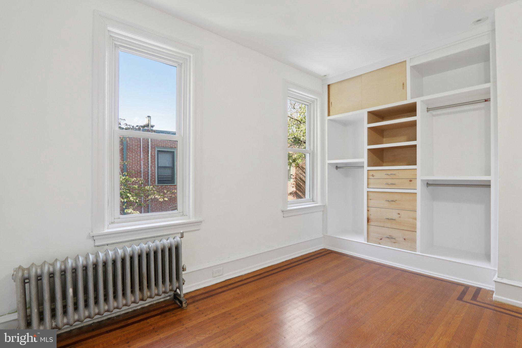 UNIVERSITY CITY - Residential