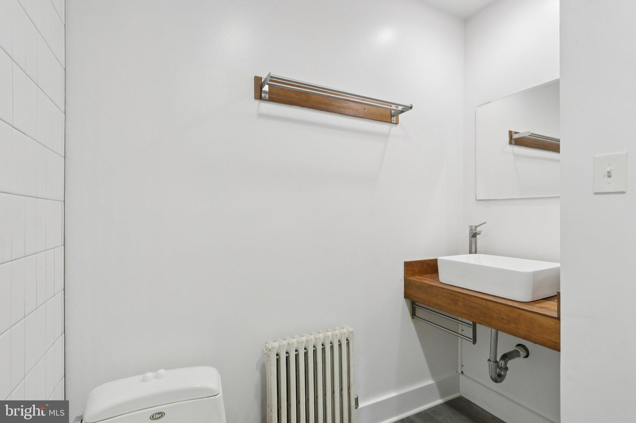 UNIVERSITY CITY - Residential