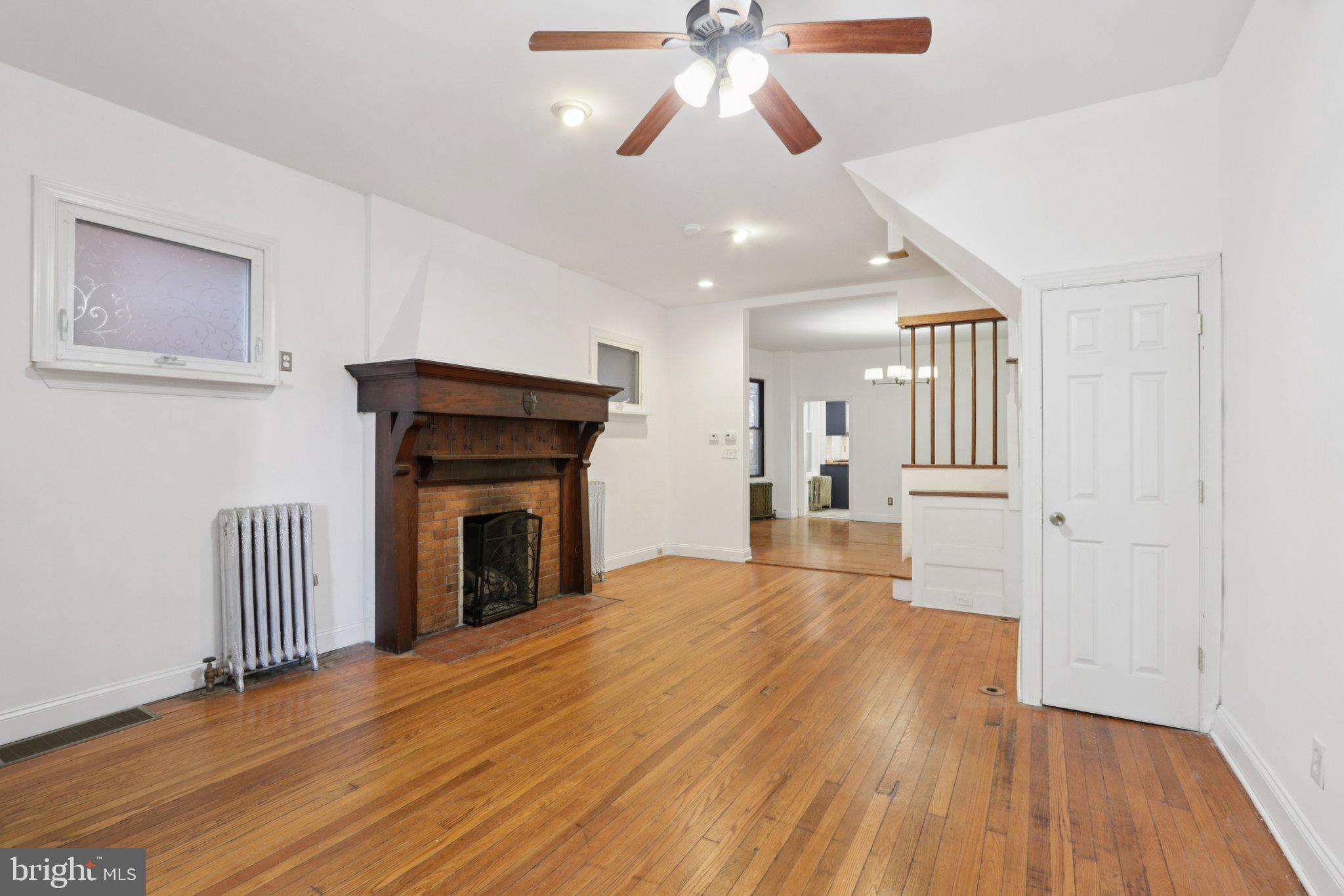 UNIVERSITY CITY - Residential