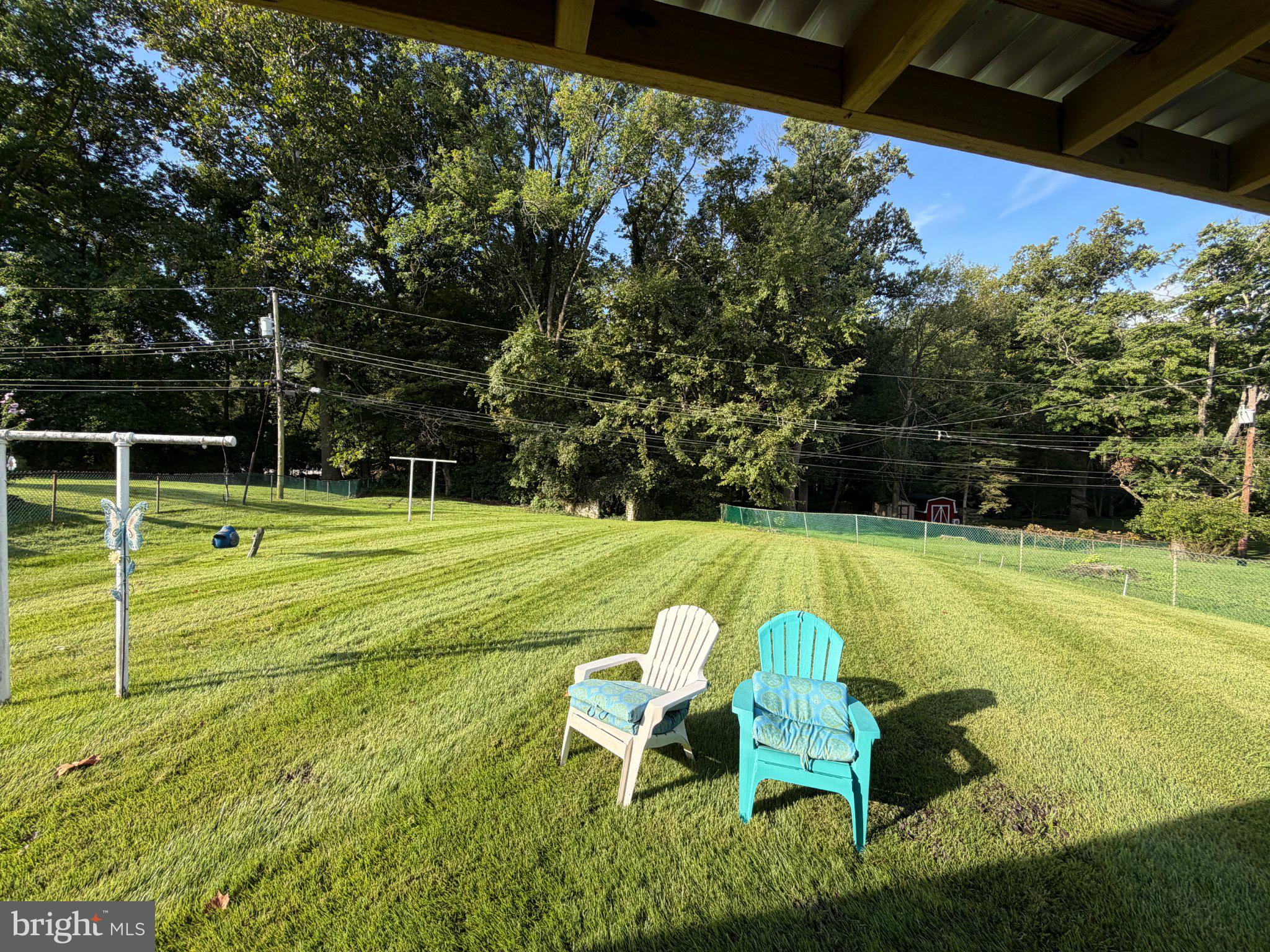 2483 W HELMS MANOR