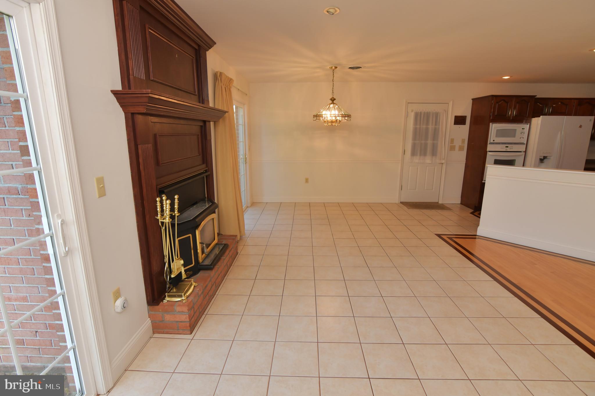 WATER VIEW ESTATES - Residential