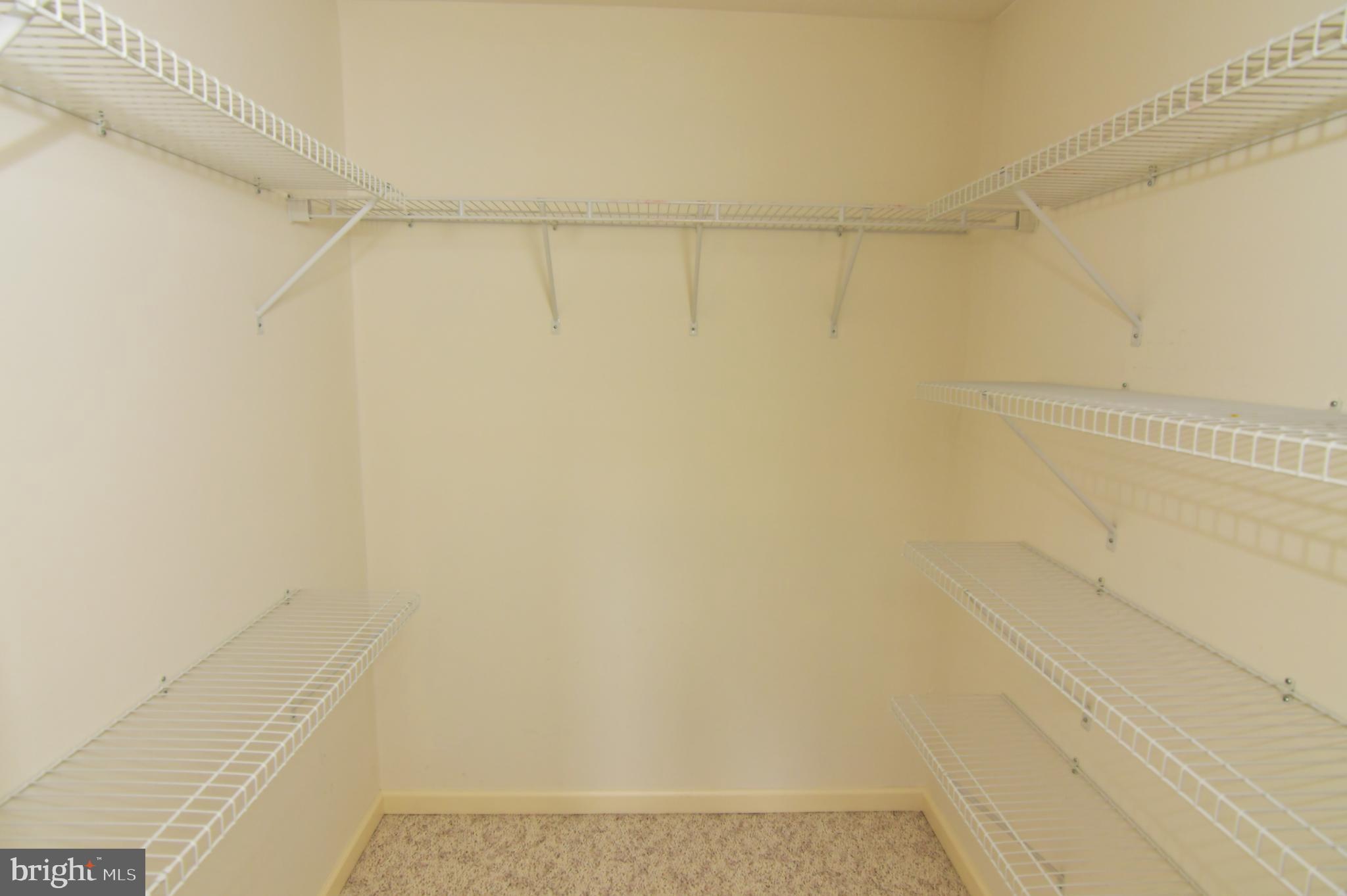 WATER VIEW ESTATES - Residential