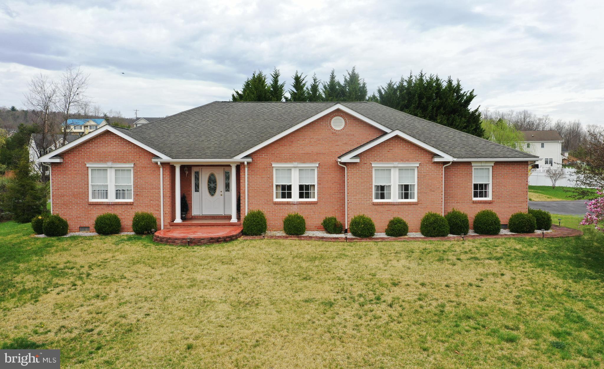 106 WATERVIEW DRIVE