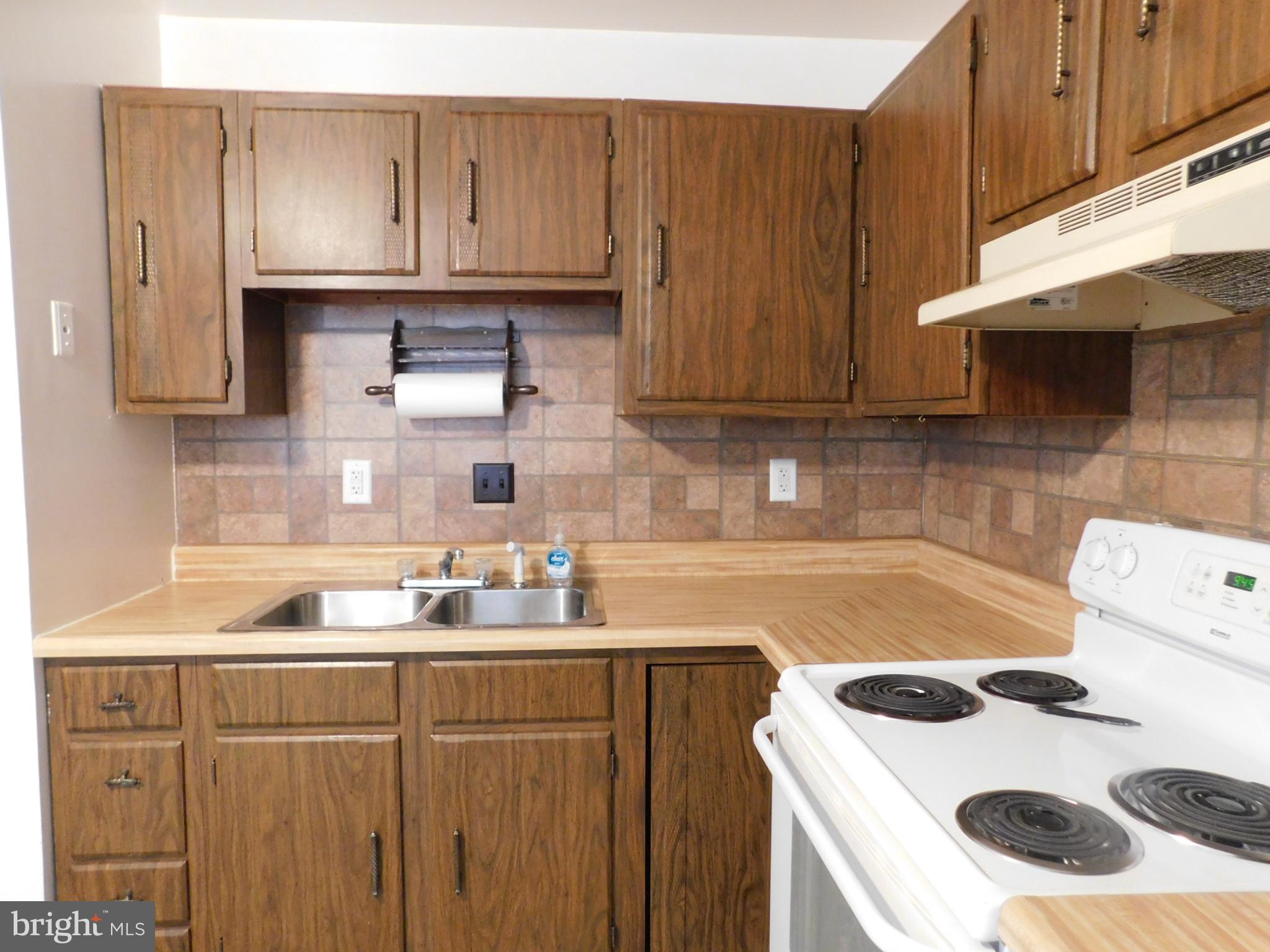 BATTLETOWN - Residential Lease