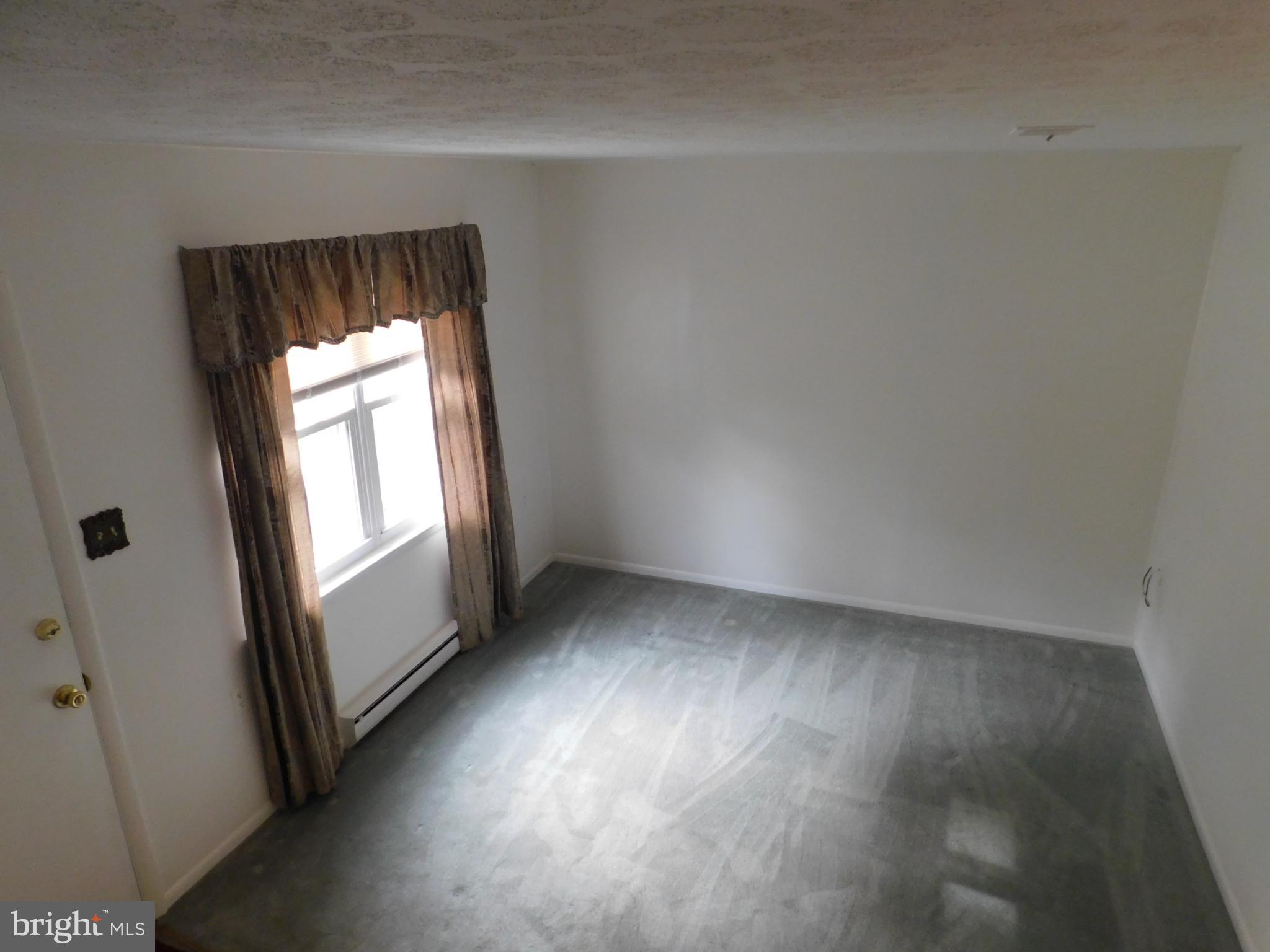 BATTLETOWN - Residential Lease