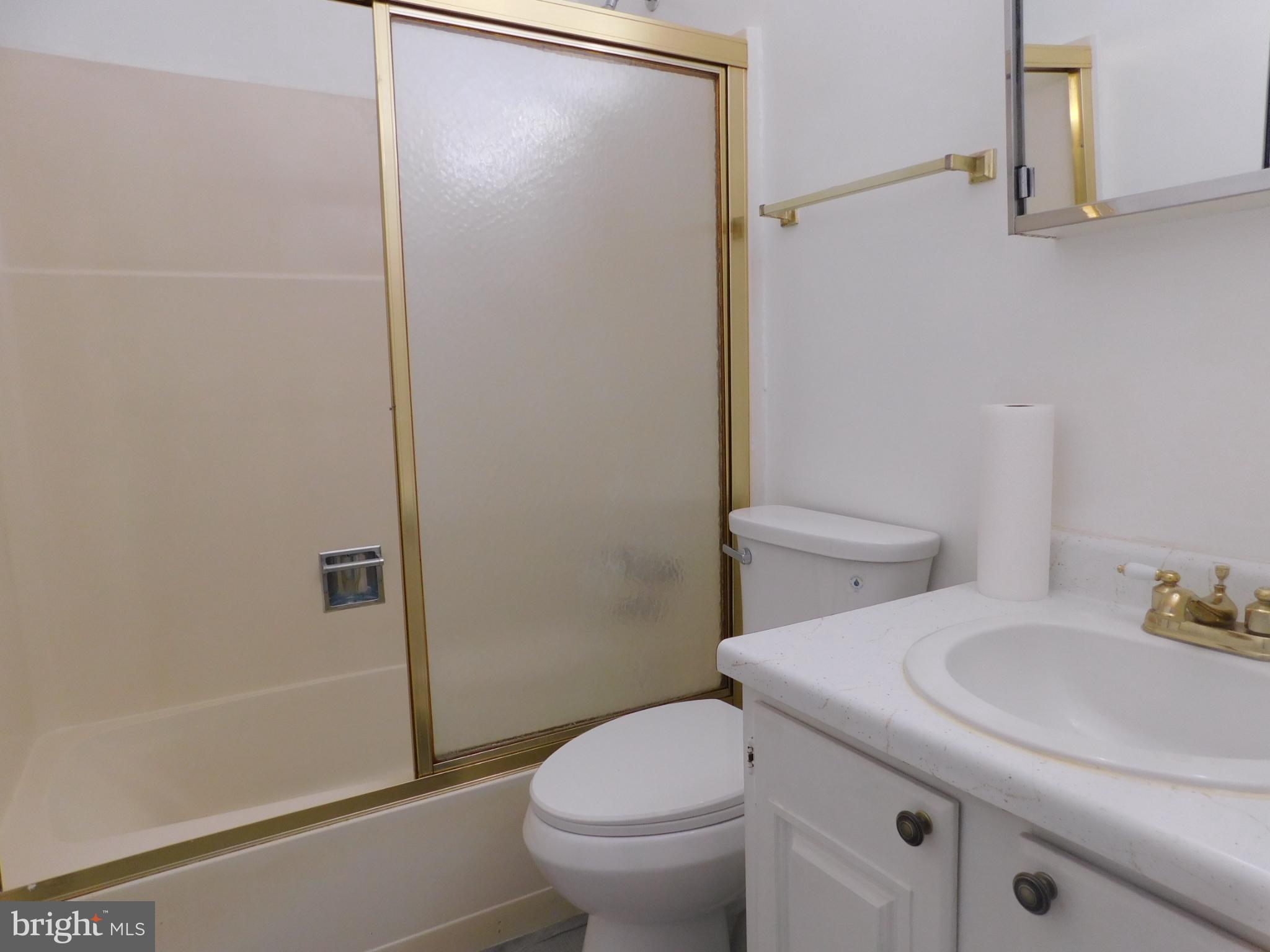 BATTLETOWN - Residential Lease