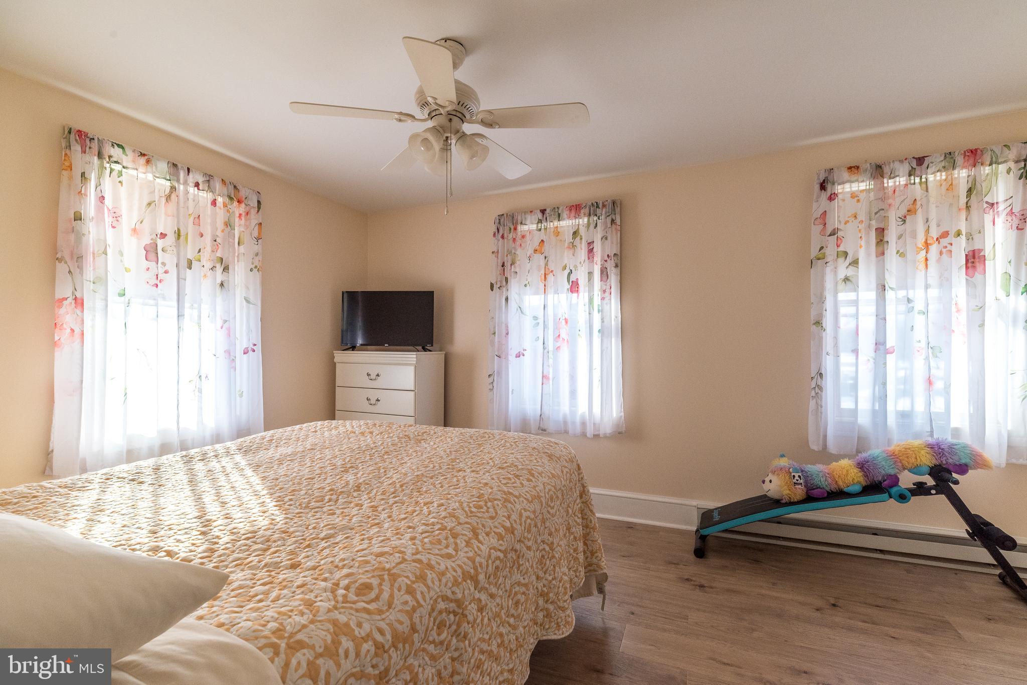 ALMONT - Residential