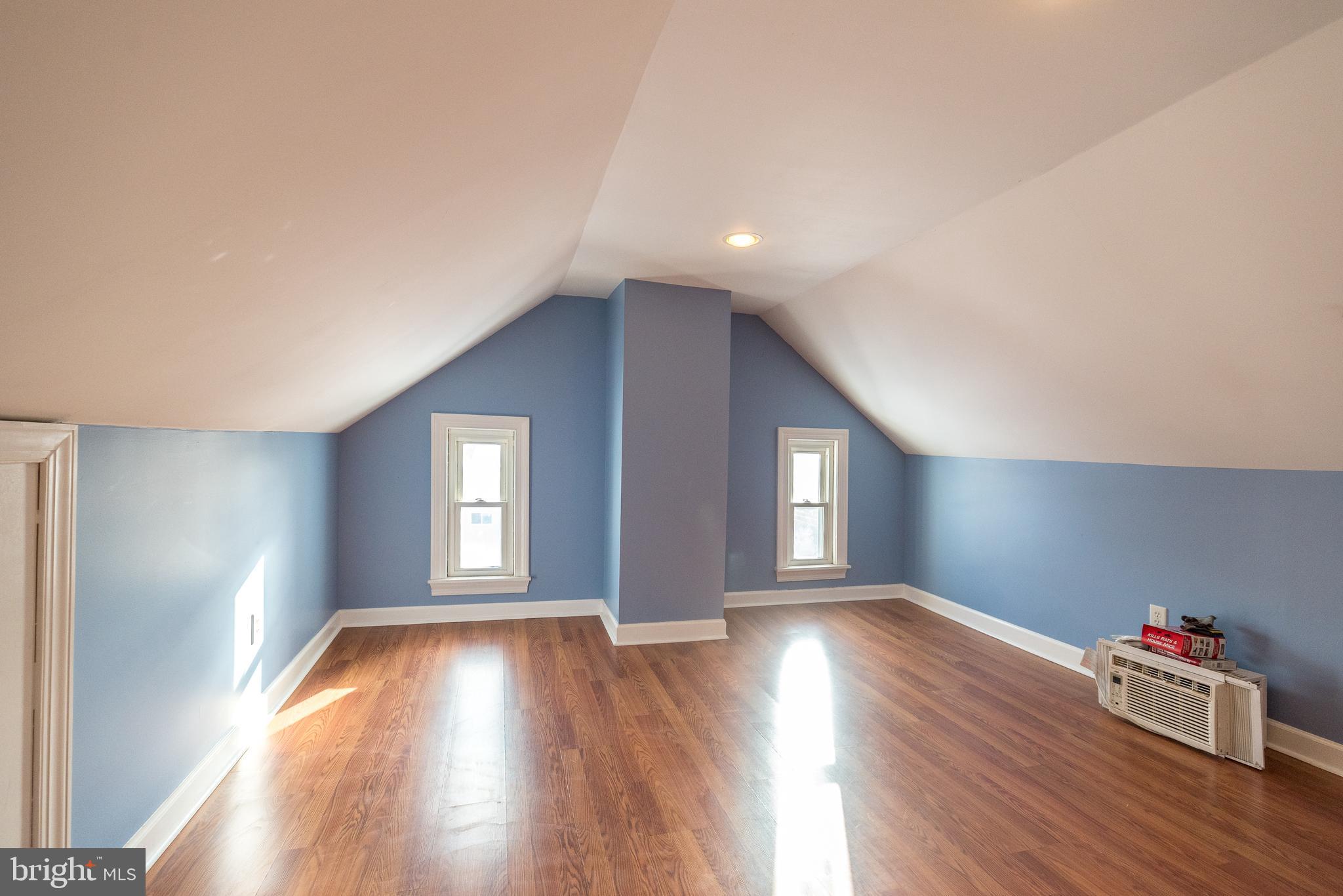 ALMONT - Residential