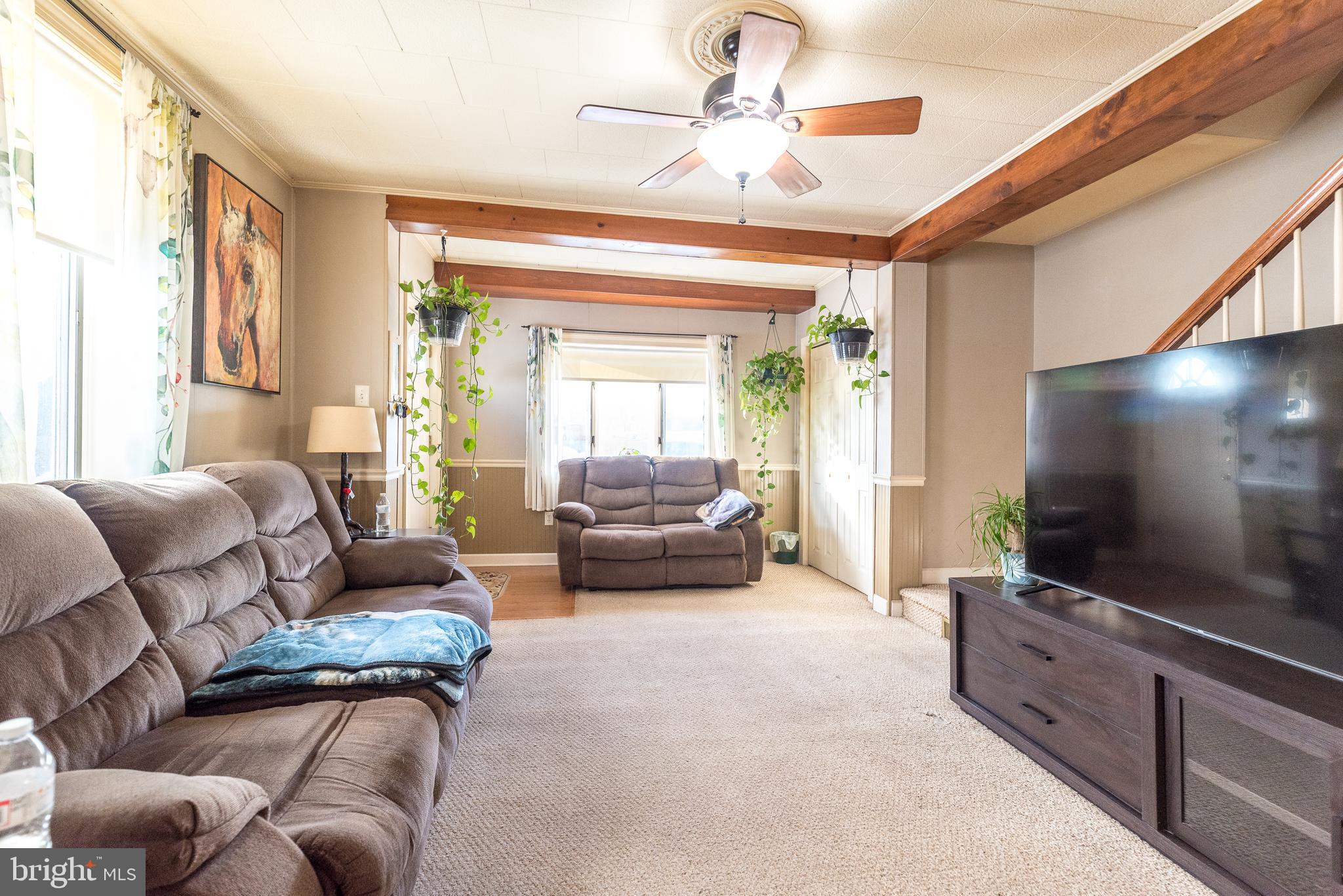 ALMONT - Residential