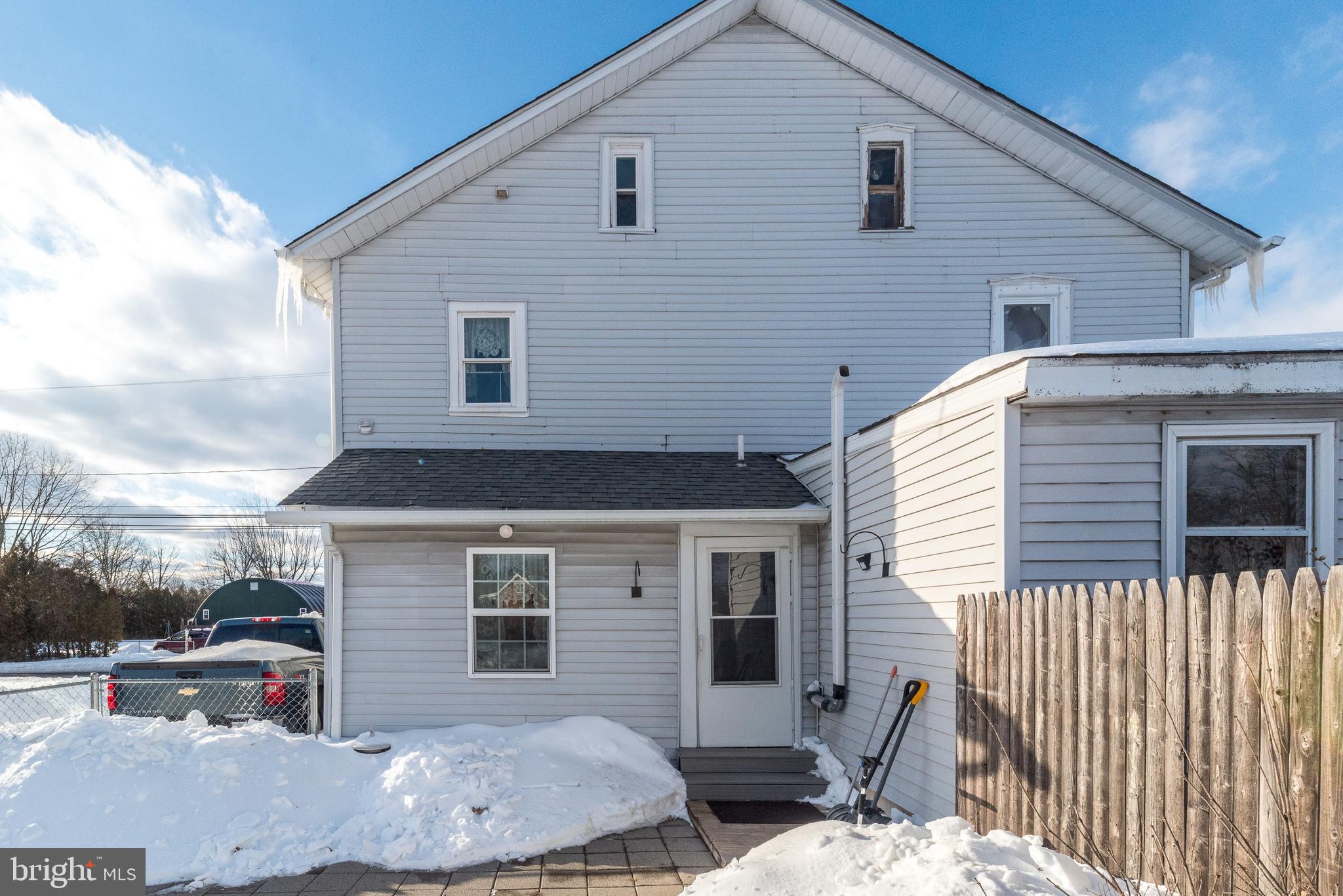 ALMONT - Residential