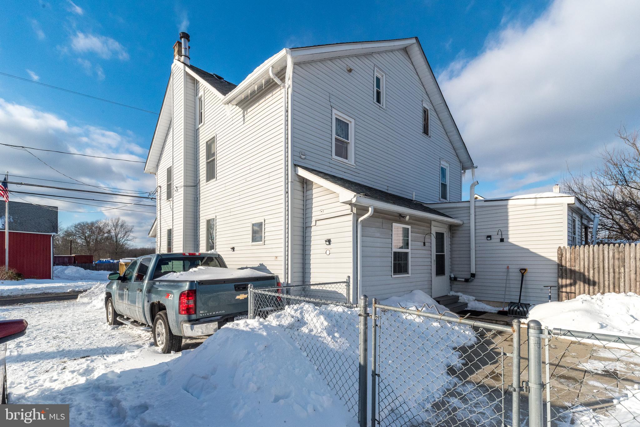 ALMONT - Residential