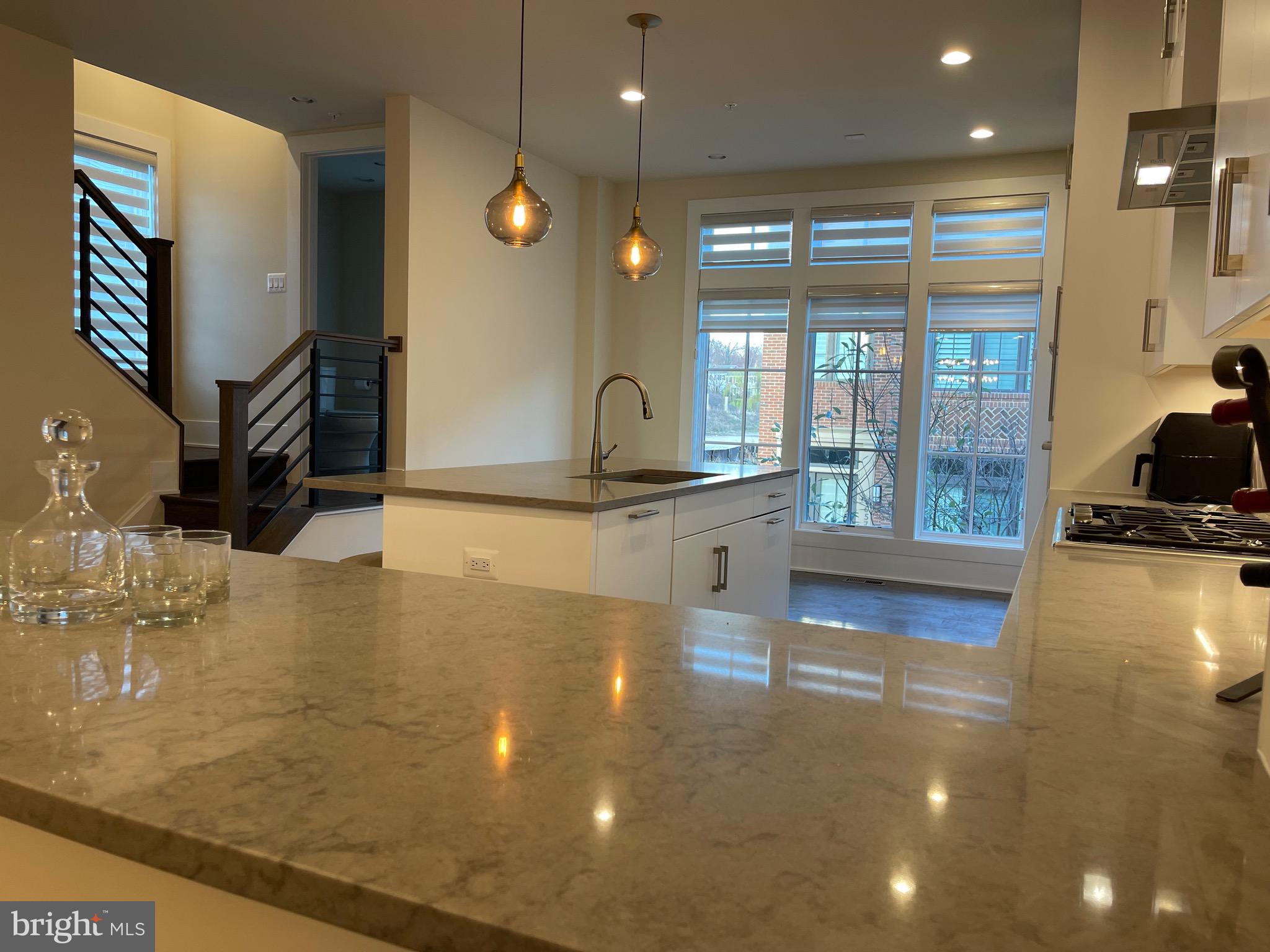 CHEVY CHASE - Residential