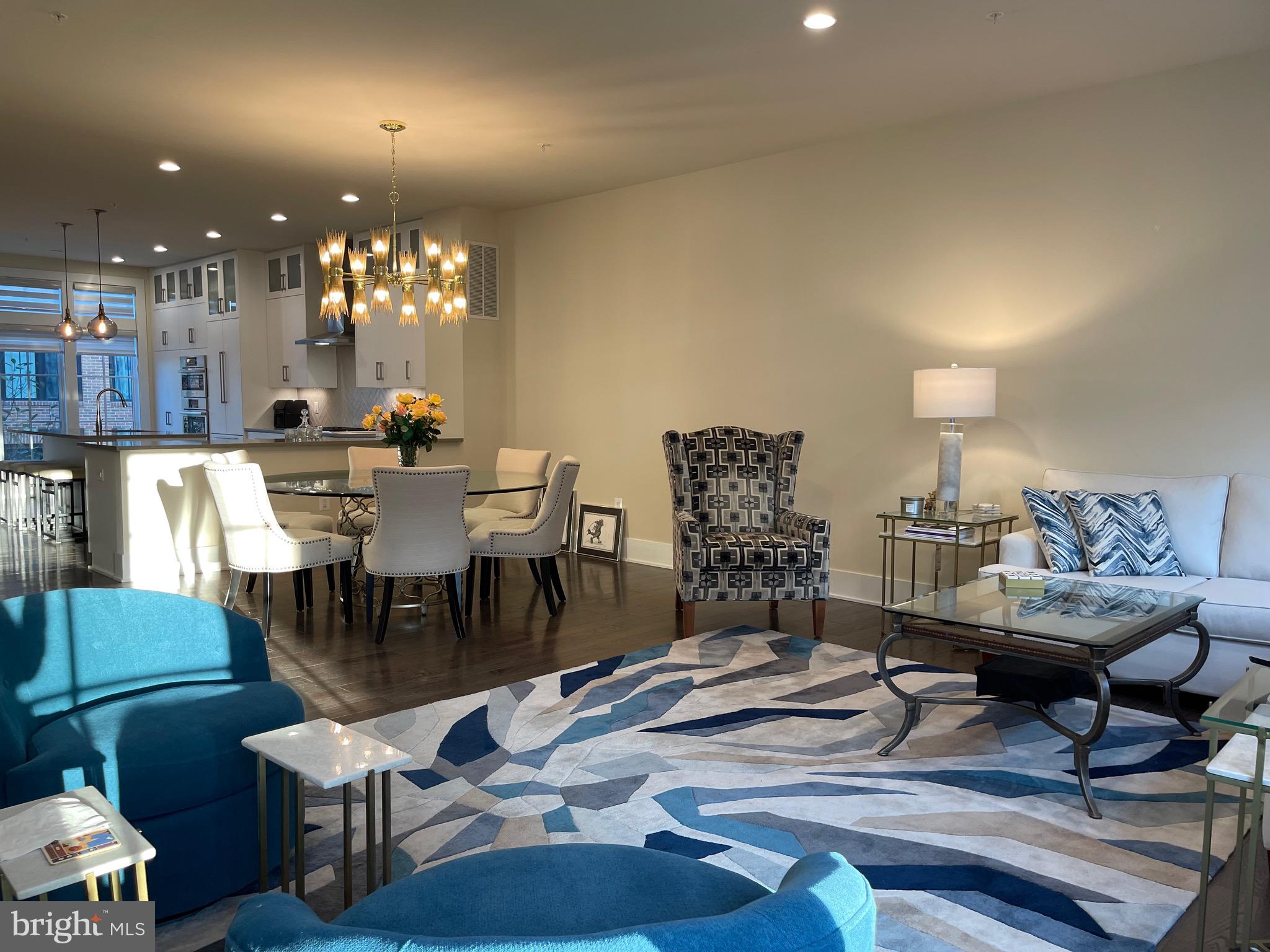 CHEVY CHASE - Residential