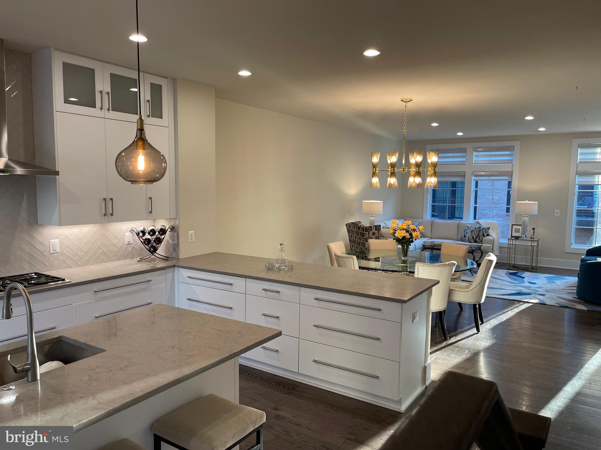 CHEVY CHASE - Residential