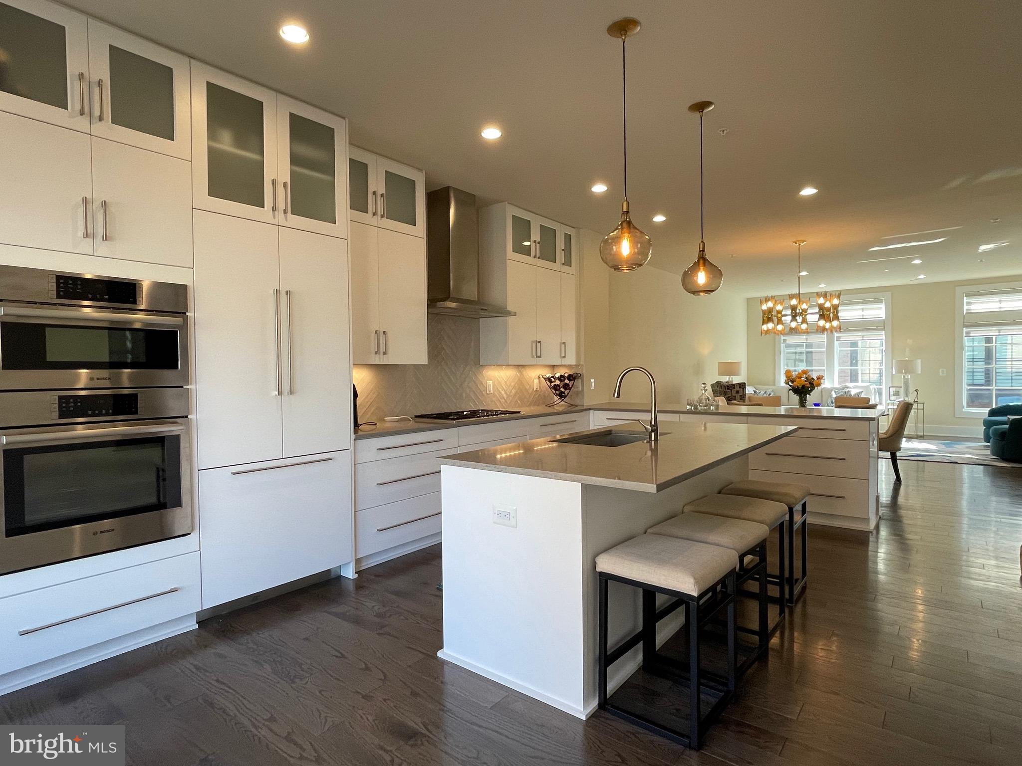 CHEVY CHASE - Residential