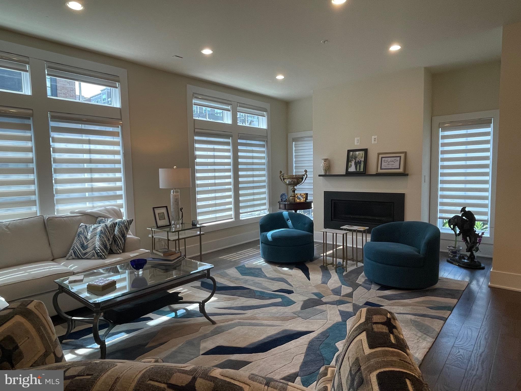 CHEVY CHASE - Residential