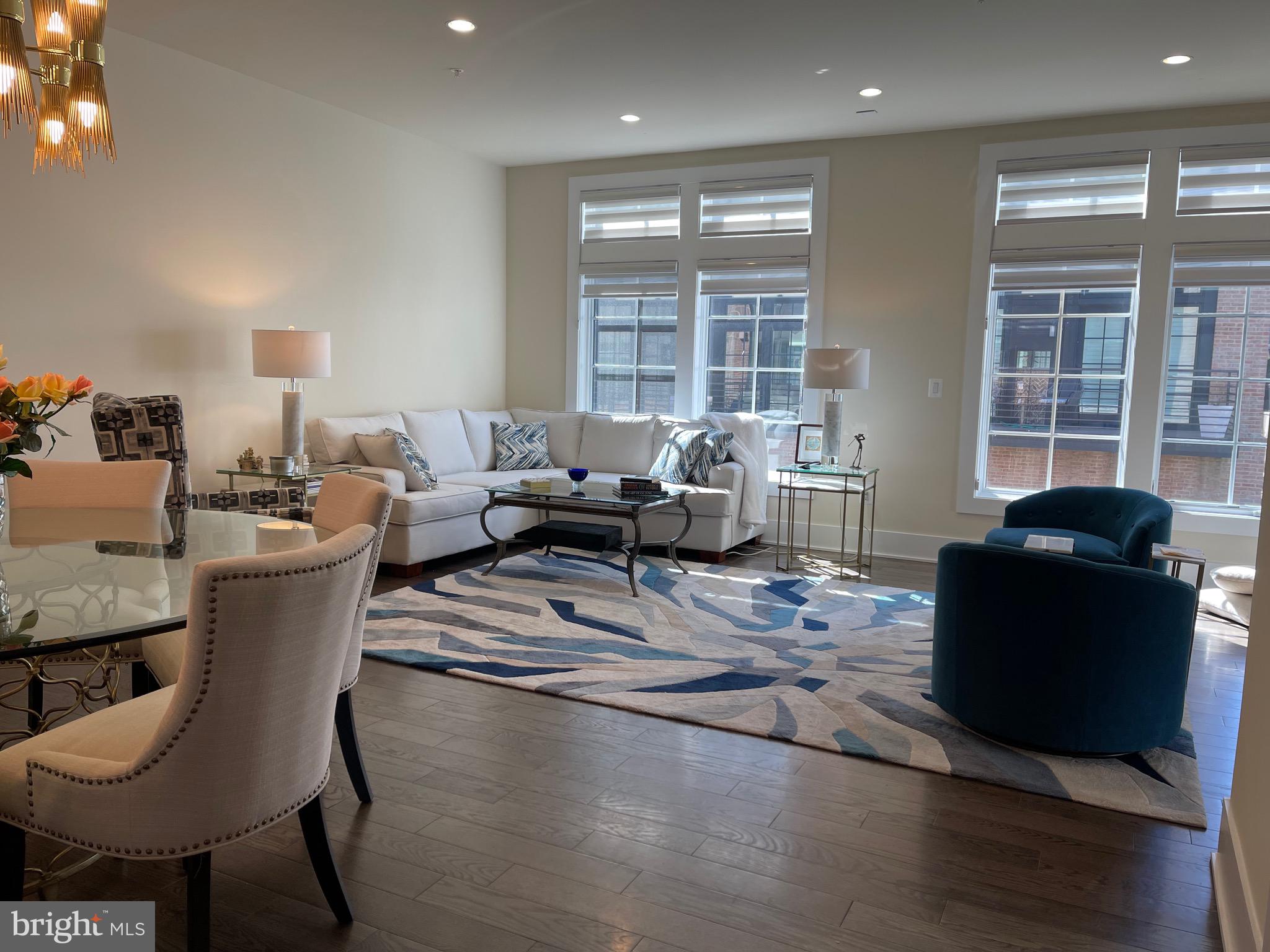 CHEVY CHASE - Residential