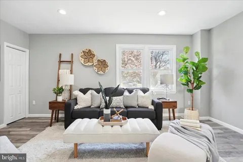 8015 Stone Haven Drive, Glen Burnie, MD MLS: MDAA2110560