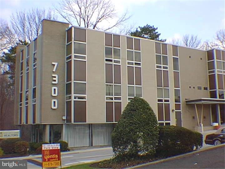 OVERBROOK PARK - Commercial Lease